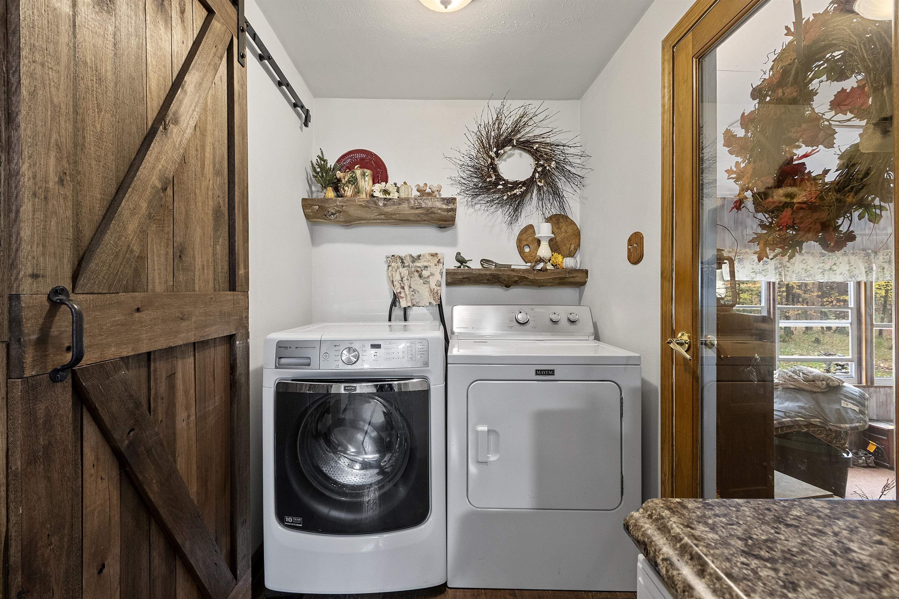 Shawano, Wisconsin 54166, United States, 3 Bedrooms Bedrooms, ,2 BathroomsBathrooms,Residential,Active,234550