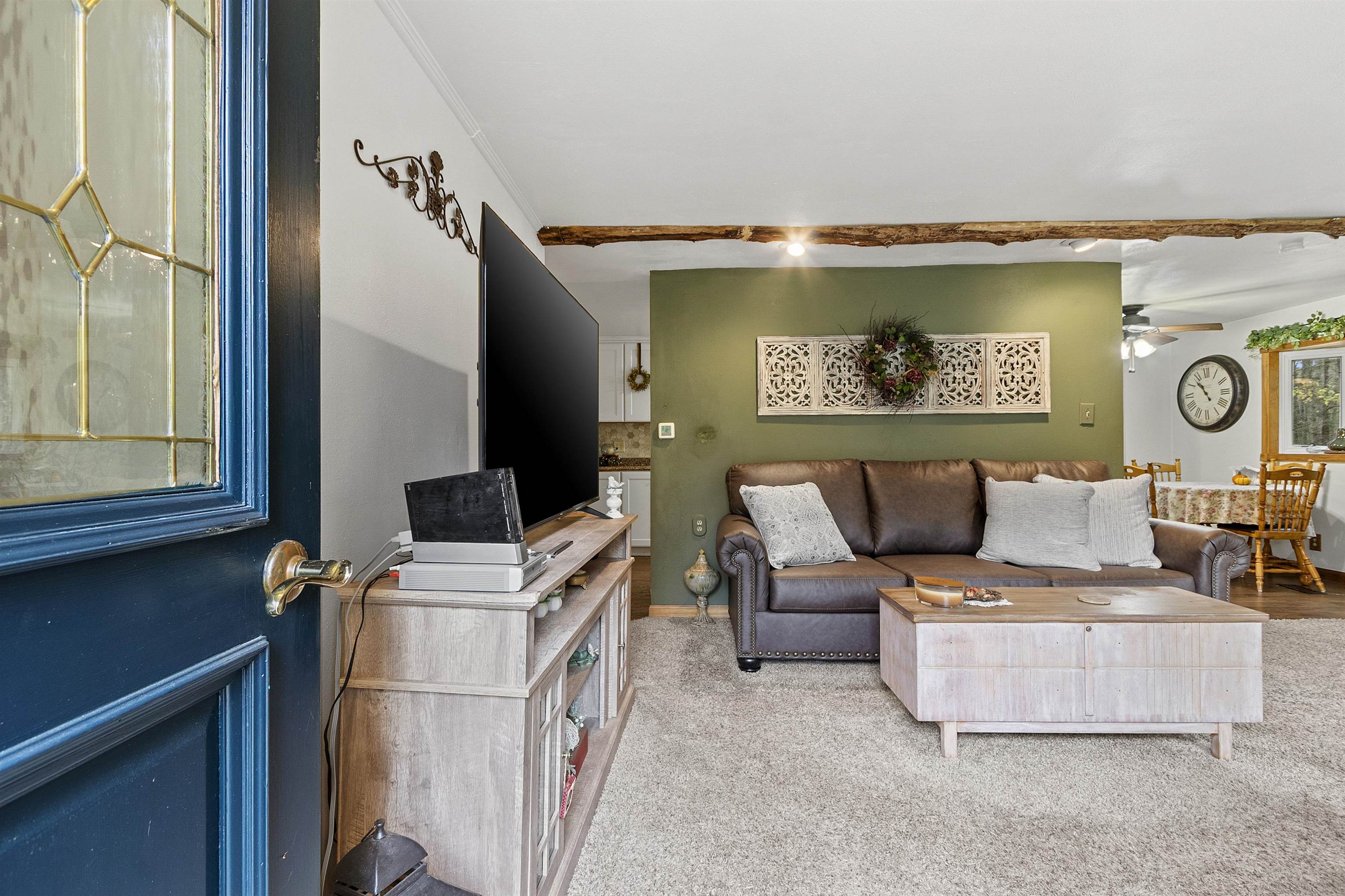 Shawano, Wisconsin 54166, United States, 3 Bedrooms Bedrooms, ,2 BathroomsBathrooms,Residential,Active,234550