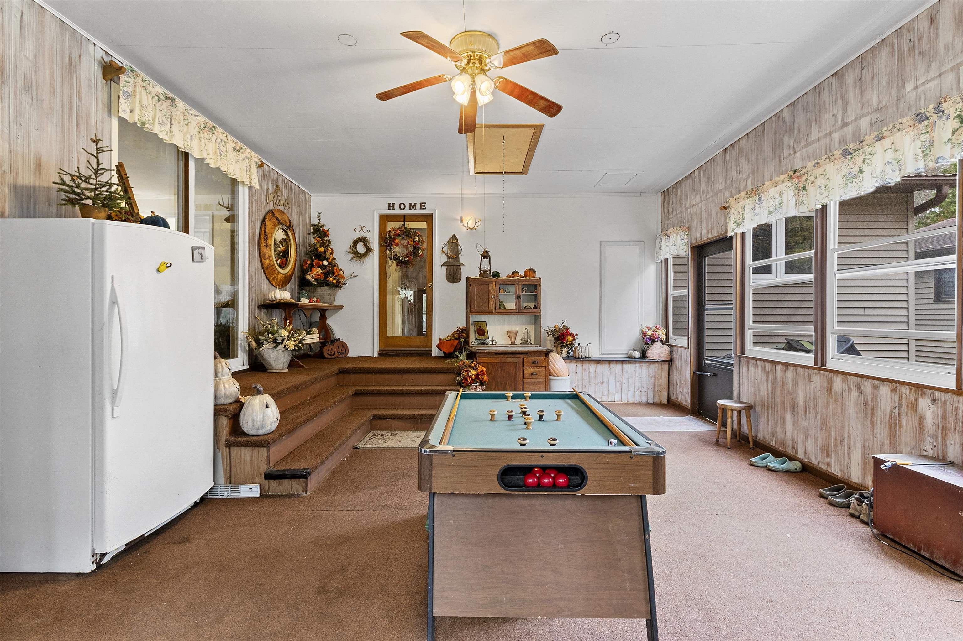 Shawano, Wisconsin 54166, United States, 3 Bedrooms Bedrooms, ,2 BathroomsBathrooms,Residential,Active,234550