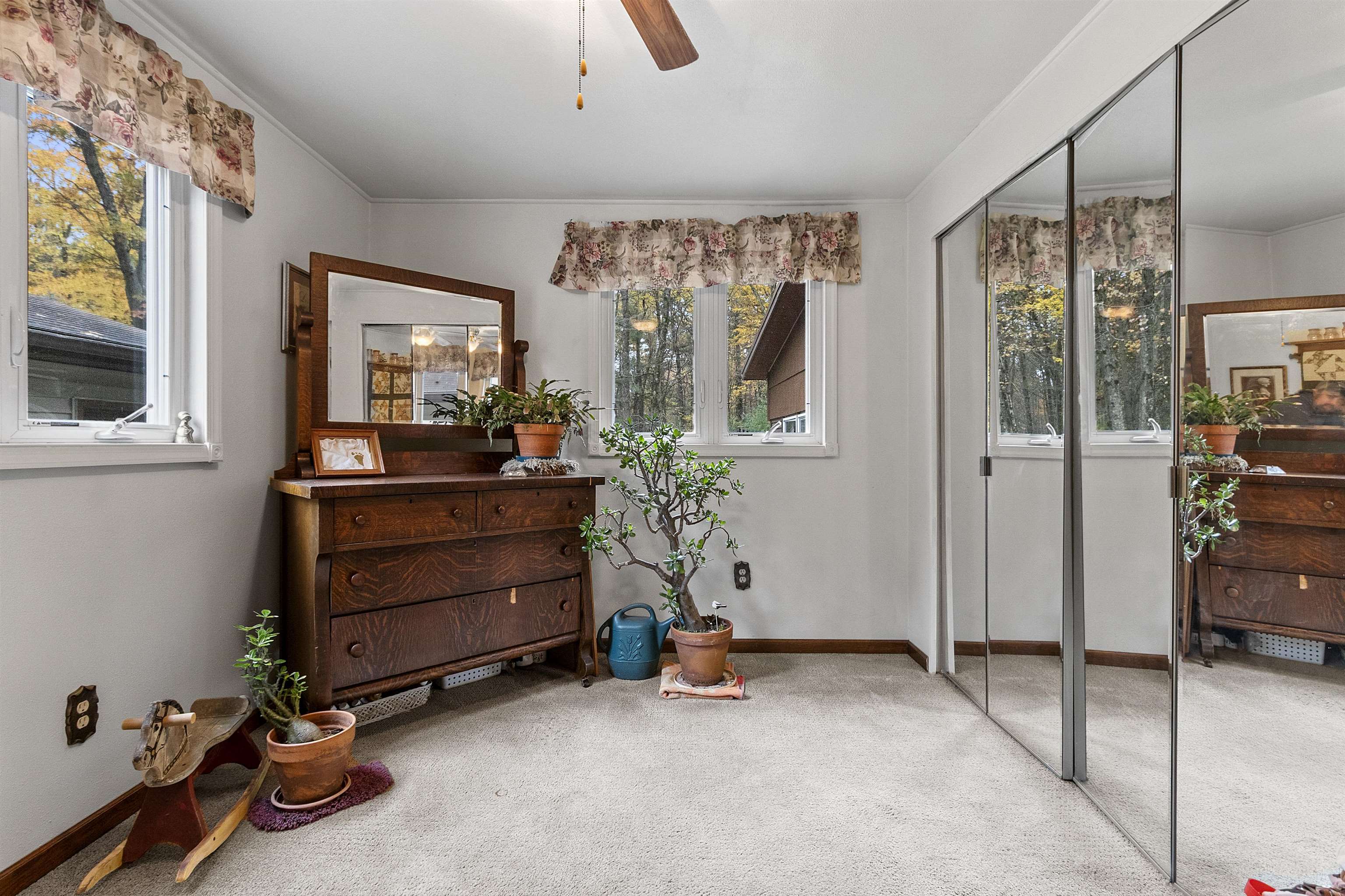 Shawano, Wisconsin 54166, United States, 3 Bedrooms Bedrooms, ,2 BathroomsBathrooms,Residential,Active,234550