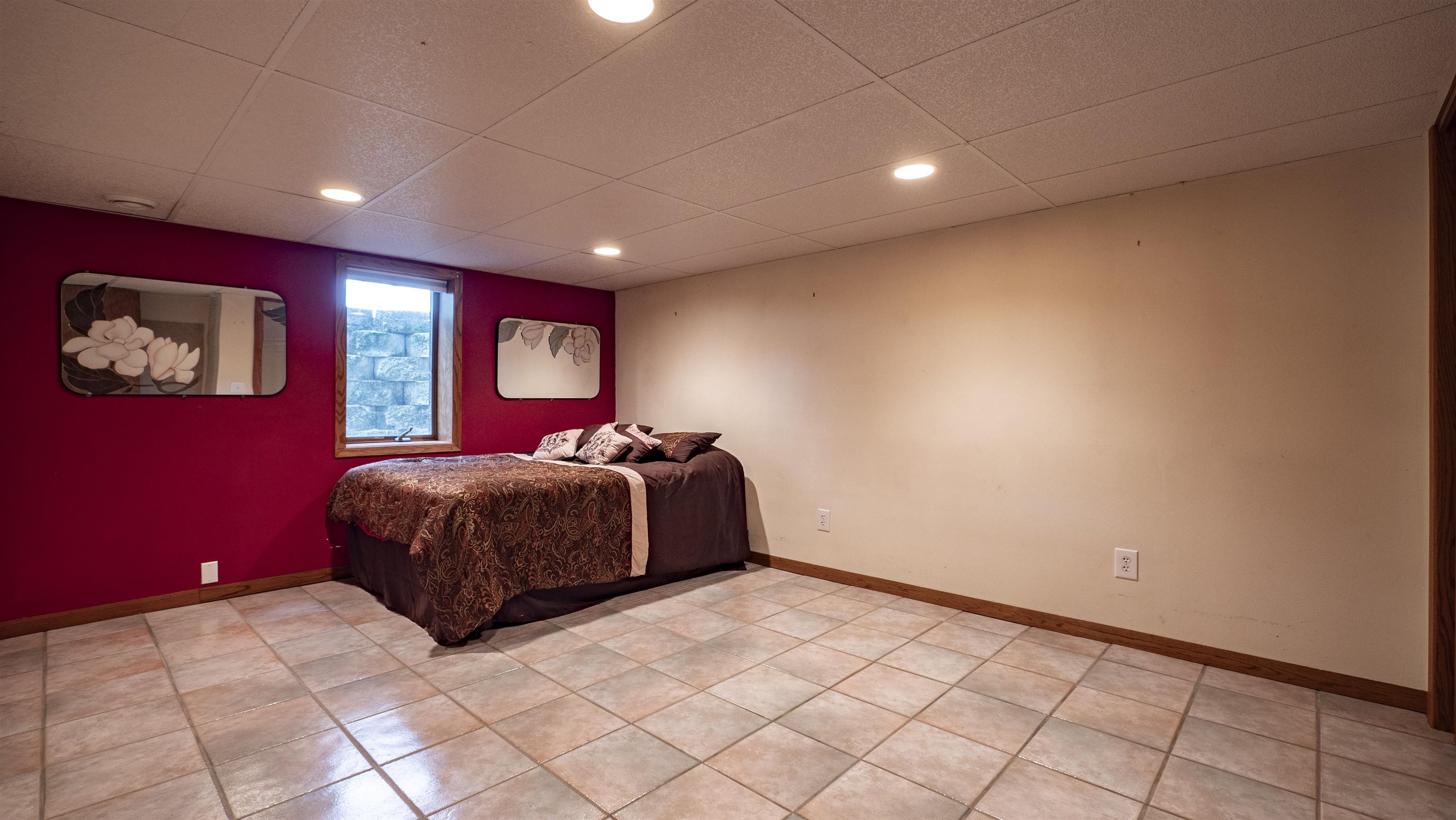 Fremont, Wisconsin, 54940, United States, 5 Bedrooms Bedrooms, ,3 BathroomsBathrooms,Residential,Active,2015471