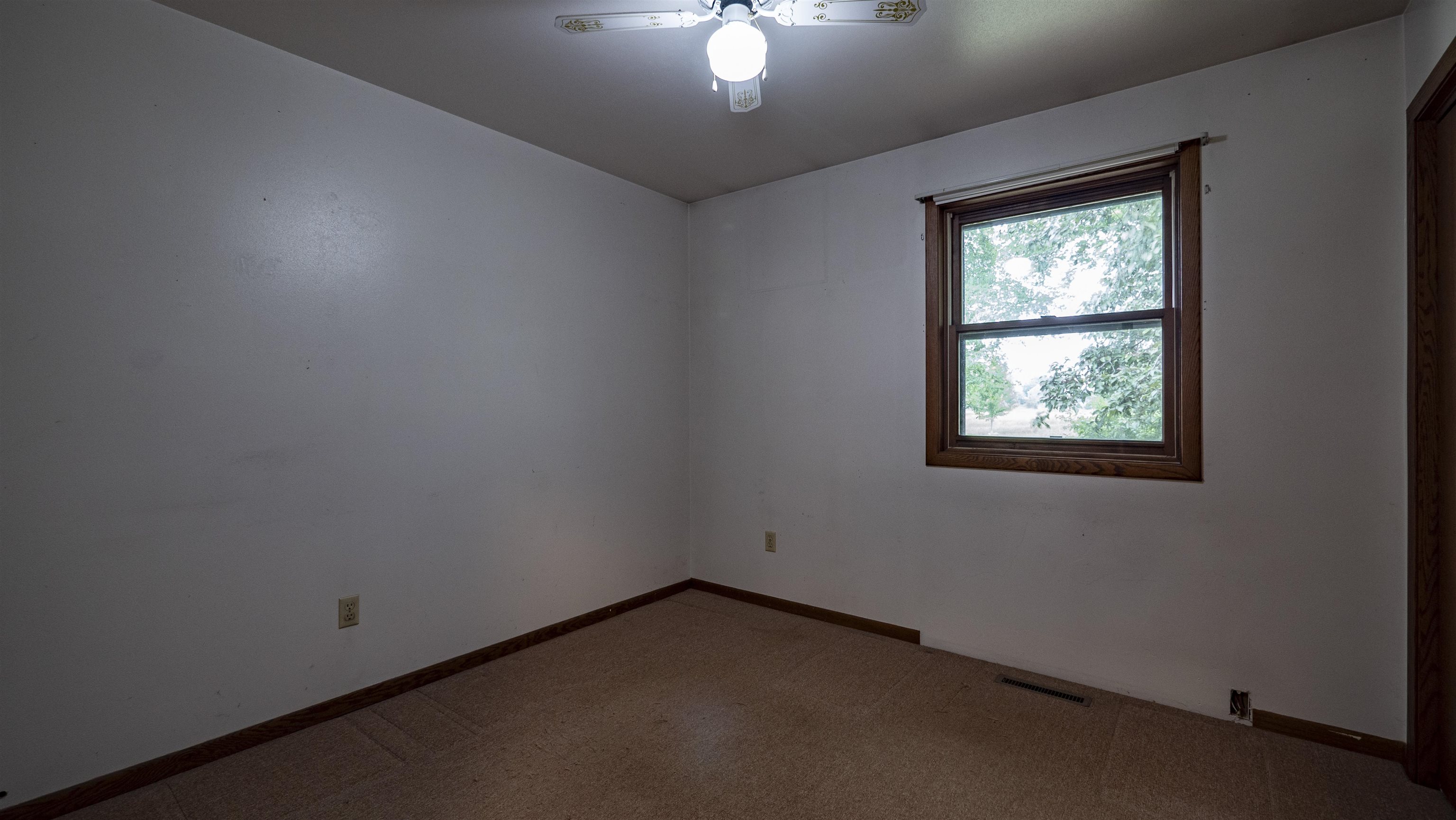 Fremont, Wisconsin, 54940, United States, 5 Bedrooms Bedrooms, ,3 BathroomsBathrooms,Residential,Active,2015471