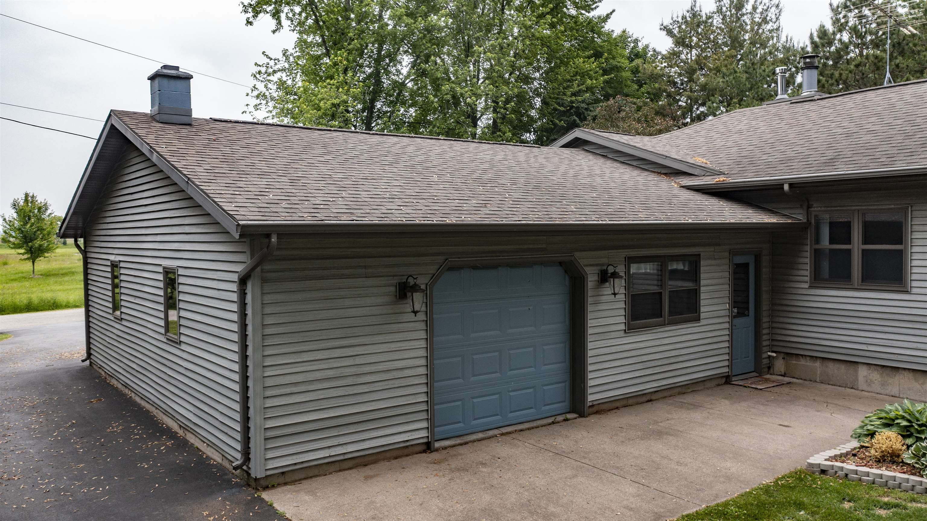 Fremont, Wisconsin, 54940, United States, 5 Bedrooms Bedrooms, ,3 BathroomsBathrooms,Residential,Active,2015471