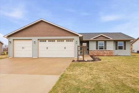 704 ALYSSA Street KAUKAUNA WI 54130