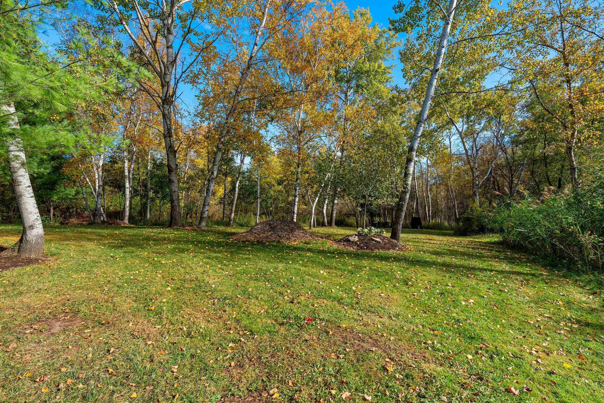 Green Bay, Wisconsin 54313, United States, 3 Bedrooms Bedrooms, ,3 BathroomsBathrooms,Residential,Active,231844