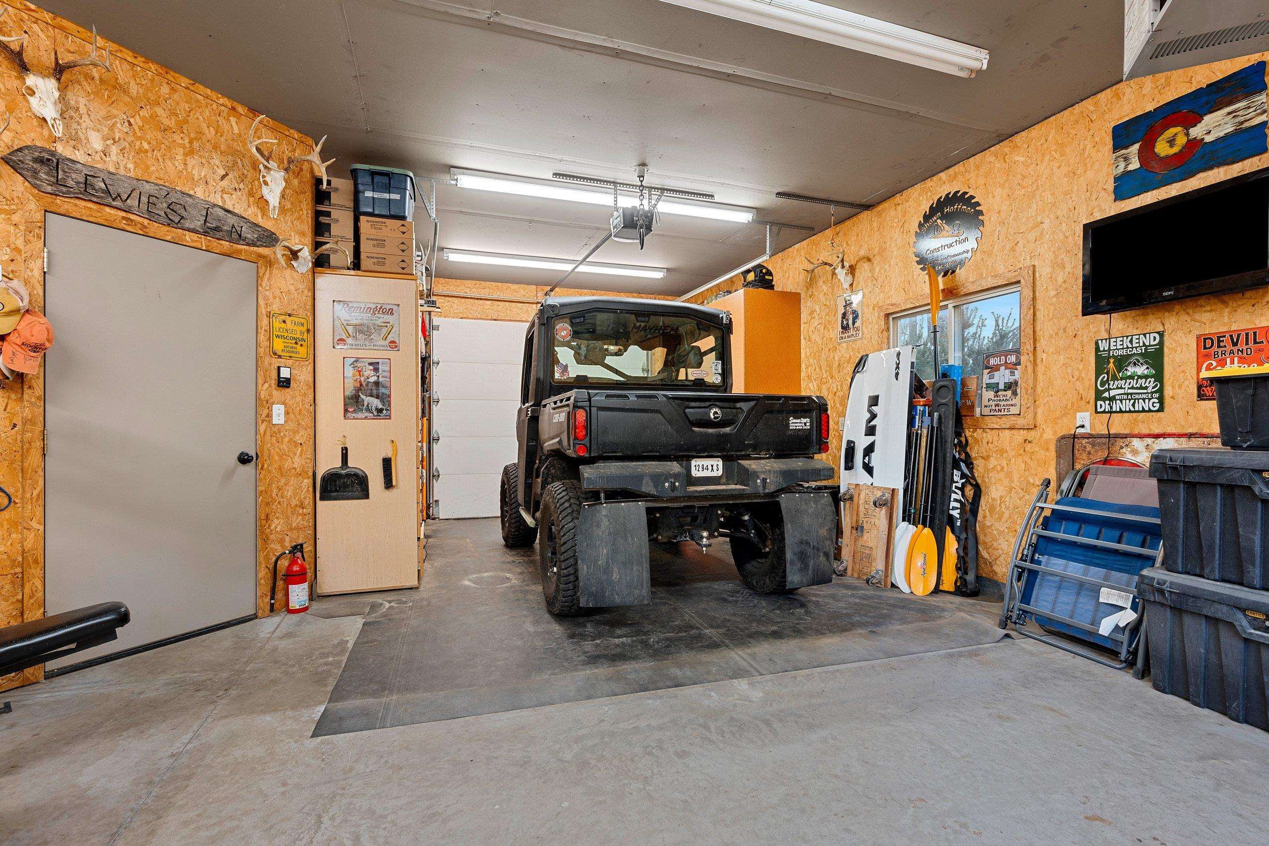 Green Bay, Wisconsin 54313, United States, 3 Bedrooms Bedrooms, ,3 BathroomsBathrooms,Residential,Active,231844