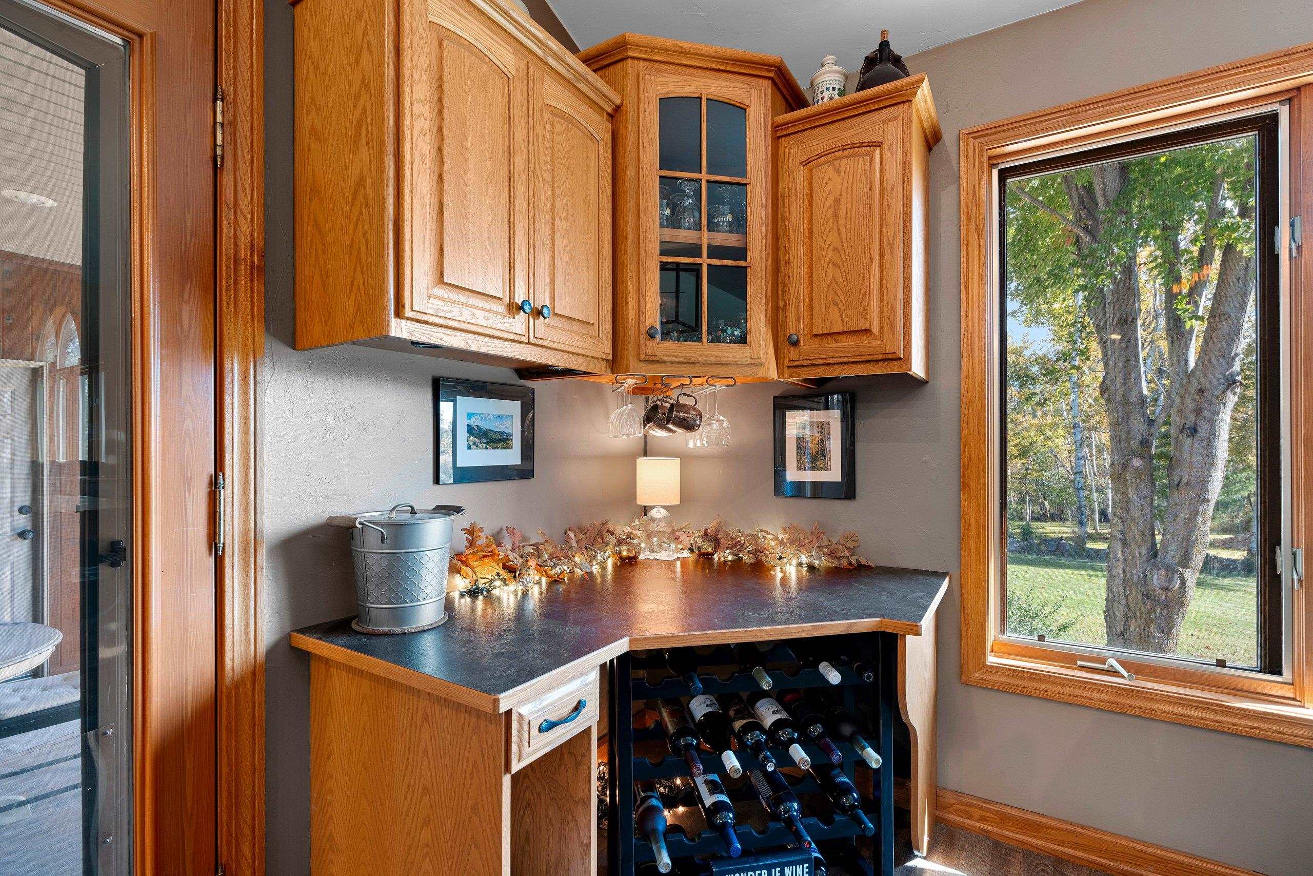 Green Bay, Wisconsin 54313, United States, 3 Bedrooms Bedrooms, ,3 BathroomsBathrooms,Residential,Active,231844