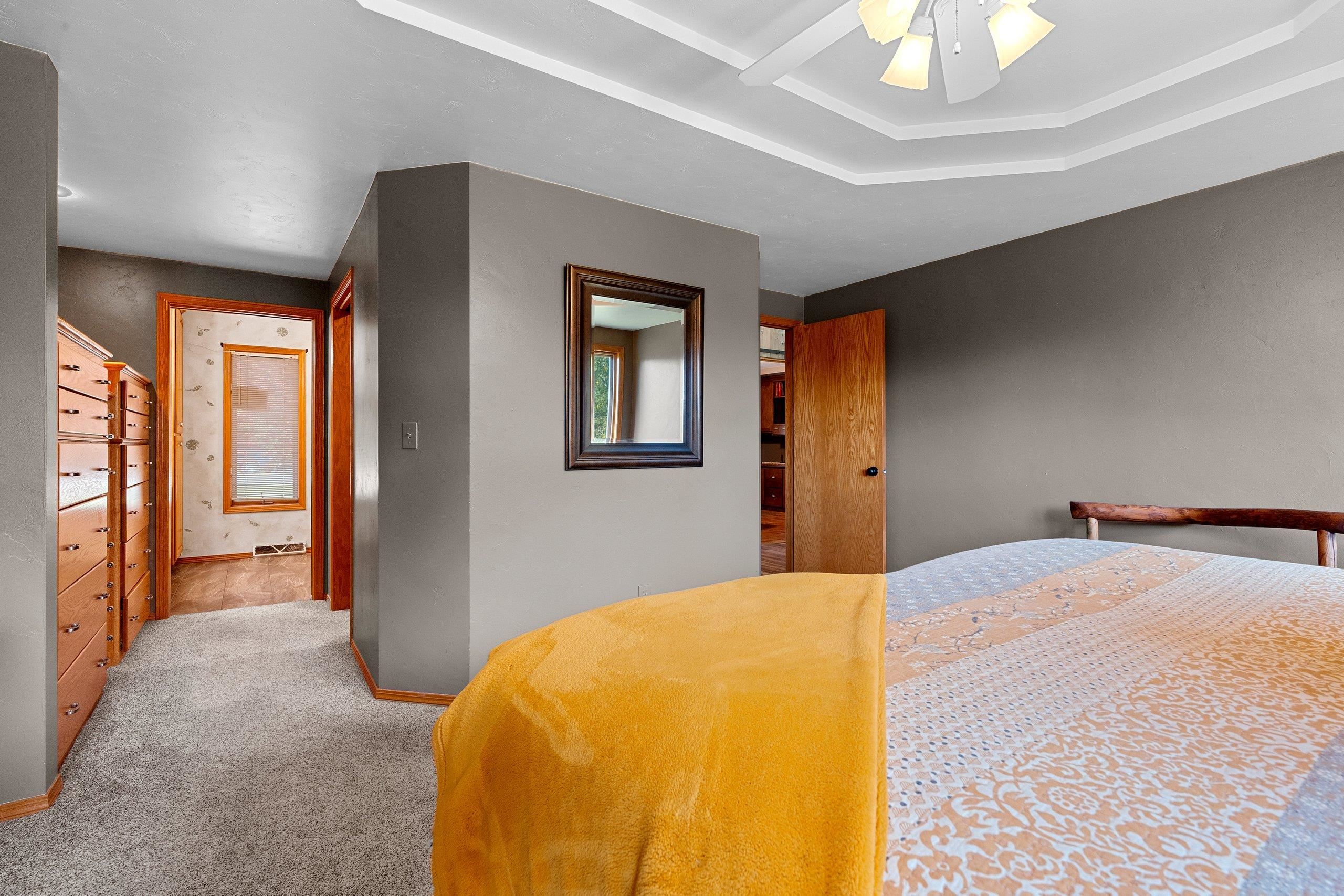 Green Bay, Wisconsin 54313, United States, 3 Bedrooms Bedrooms, ,3 BathroomsBathrooms,Residential,Active,231844