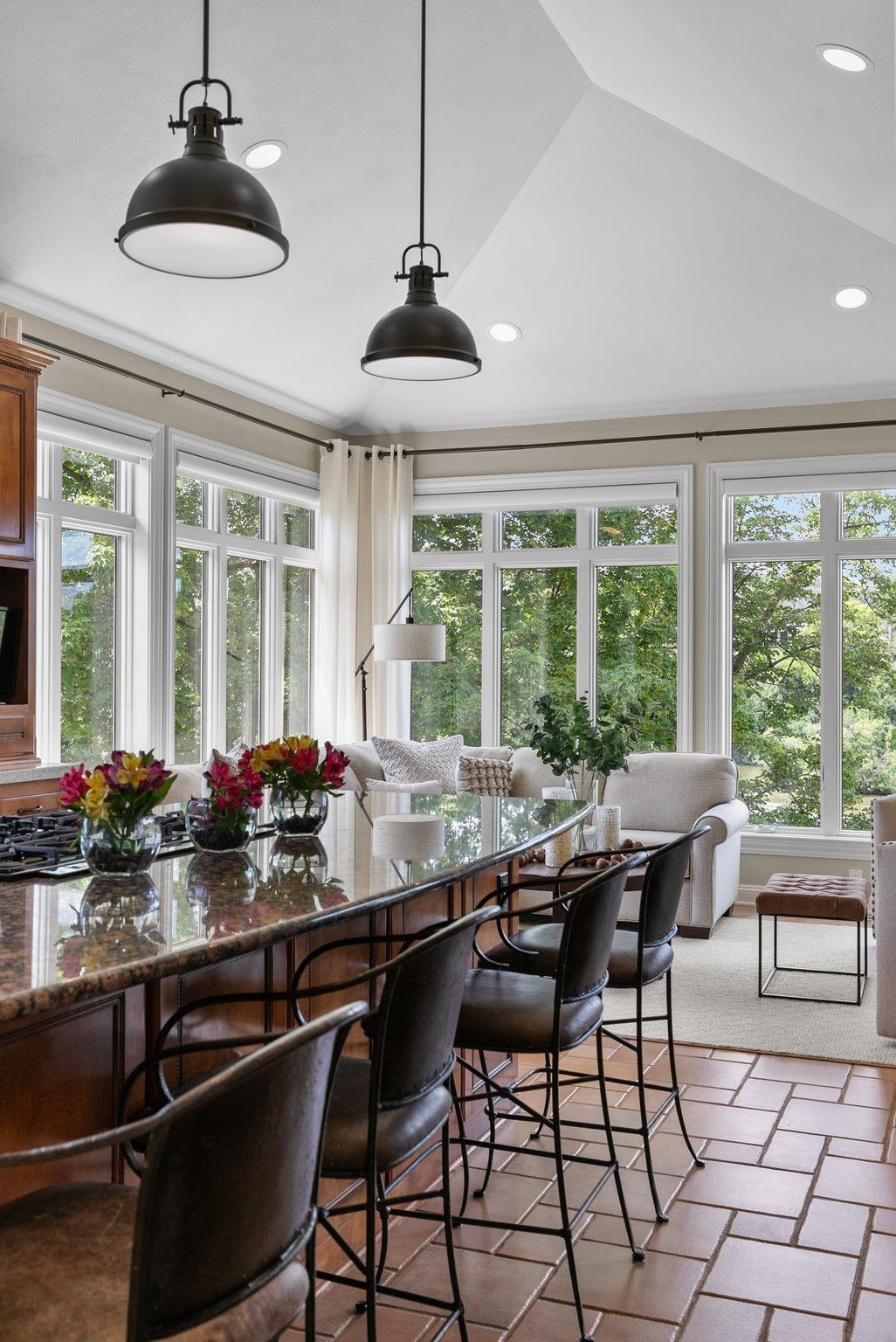 Appleton, Wisconsin 54915, United States, 4 Bedrooms Bedrooms, ,5 BathroomsBathrooms,Residential,Active,134944