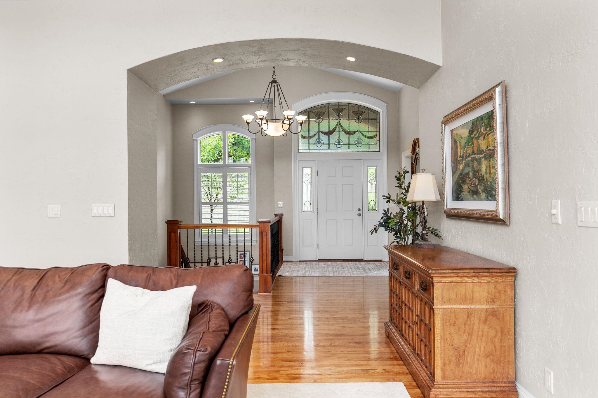 Appleton, Wisconsin 54915, United States, 4 Bedrooms Bedrooms, ,5 BathroomsBathrooms,Residential,Active,134944