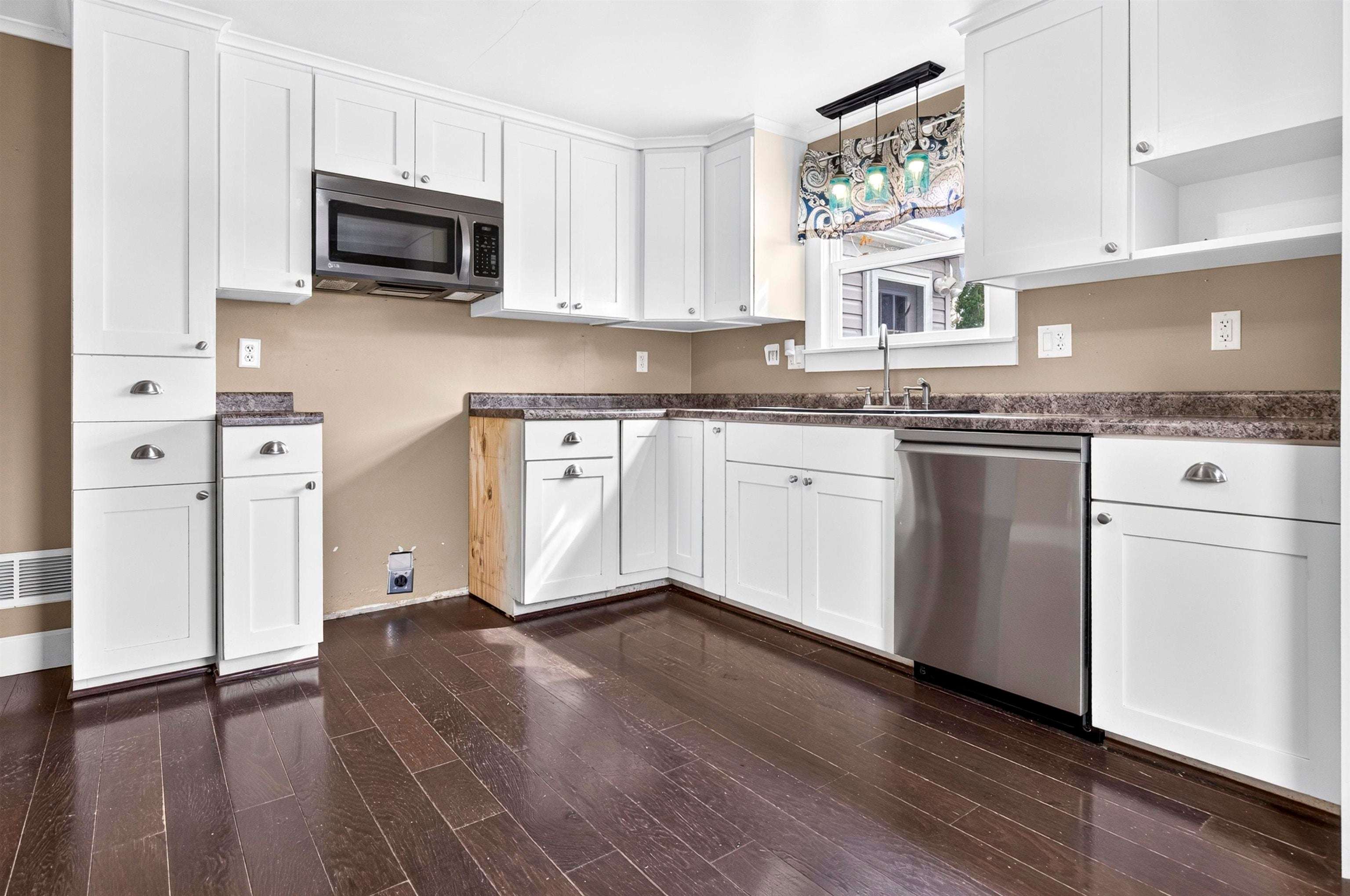 717 5TH Street
