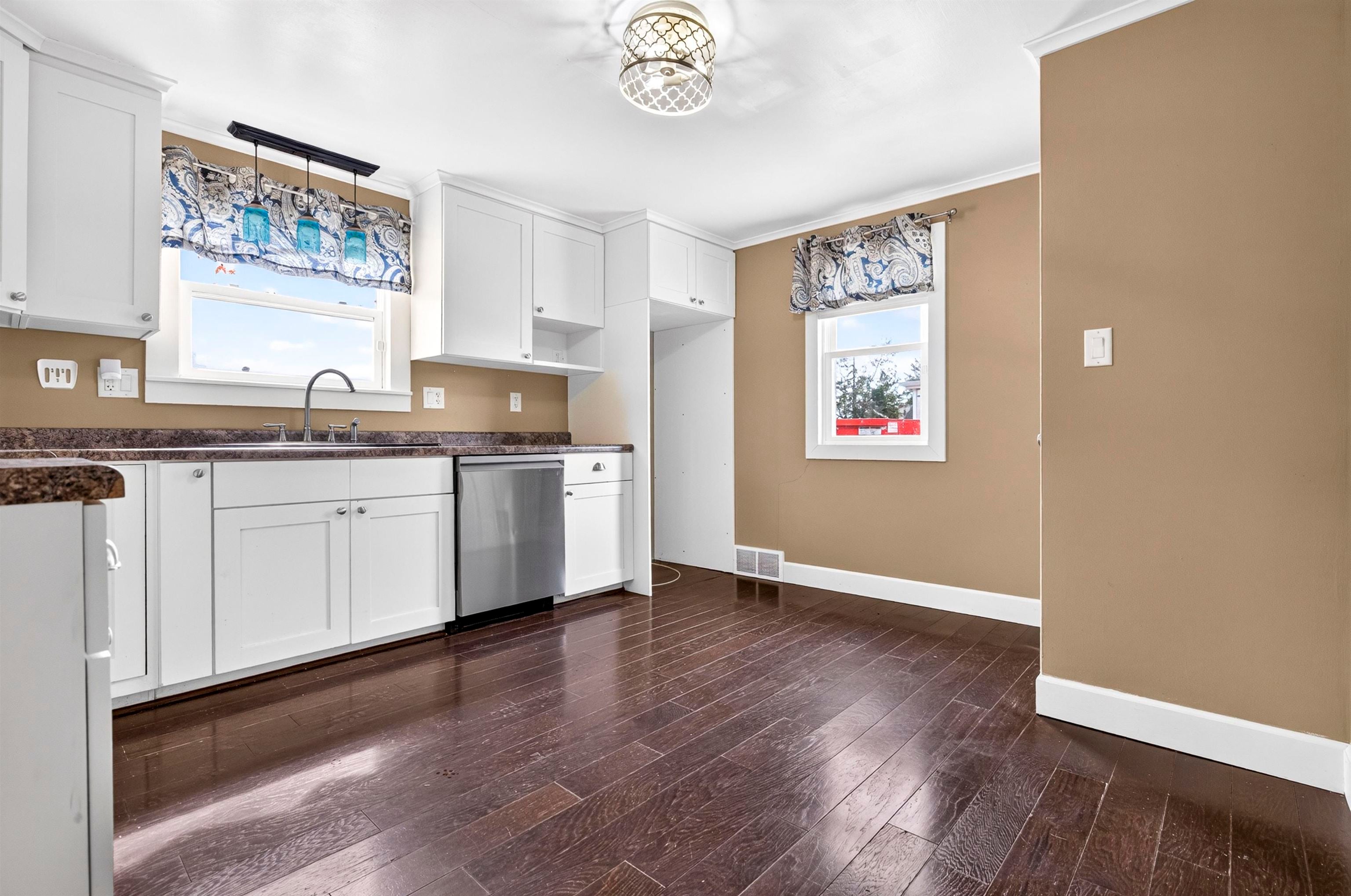 717 5TH Street