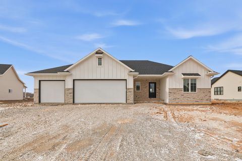 Photo of 248 KERRIGAN Drive, WRIGHTSTOWN, WI 54180 (MLS # 50322662)