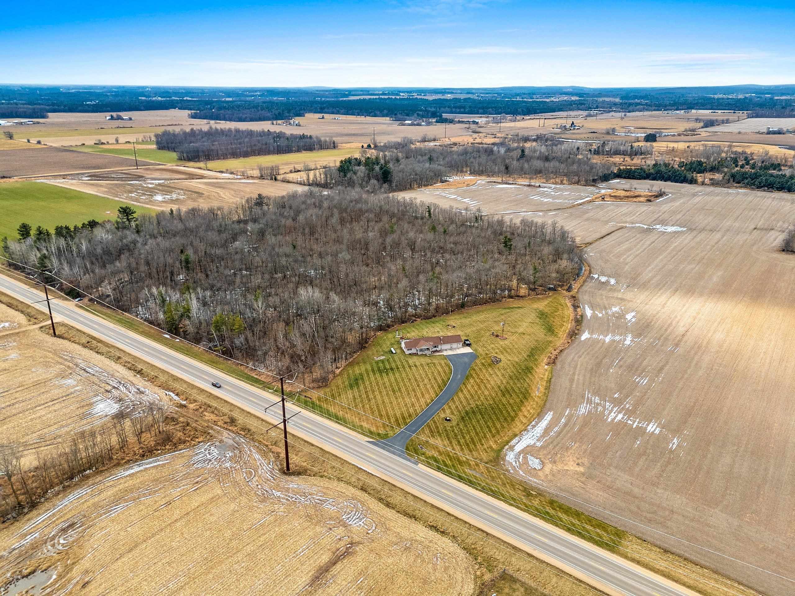 Shawano, Wisconsin 54166, United States, 3 Bedrooms Bedrooms, ,3 BathroomsBathrooms,Residential,Pending,29336