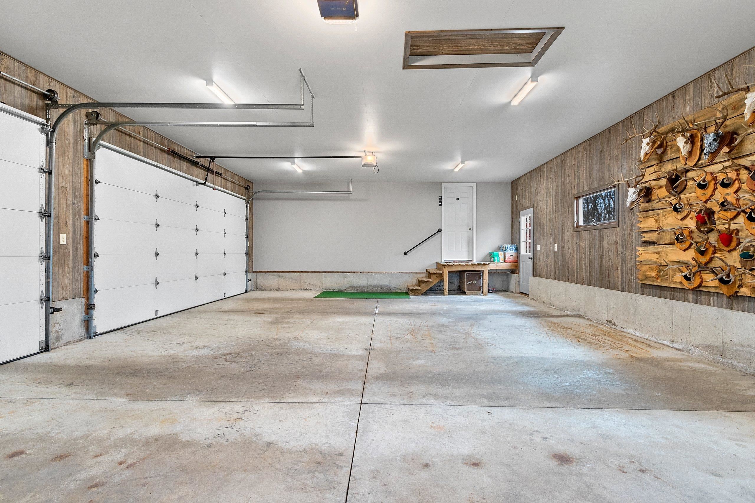 Shawano, Wisconsin 54166, United States, 3 Bedrooms Bedrooms, ,3 BathroomsBathrooms,Residential,Pending,29336