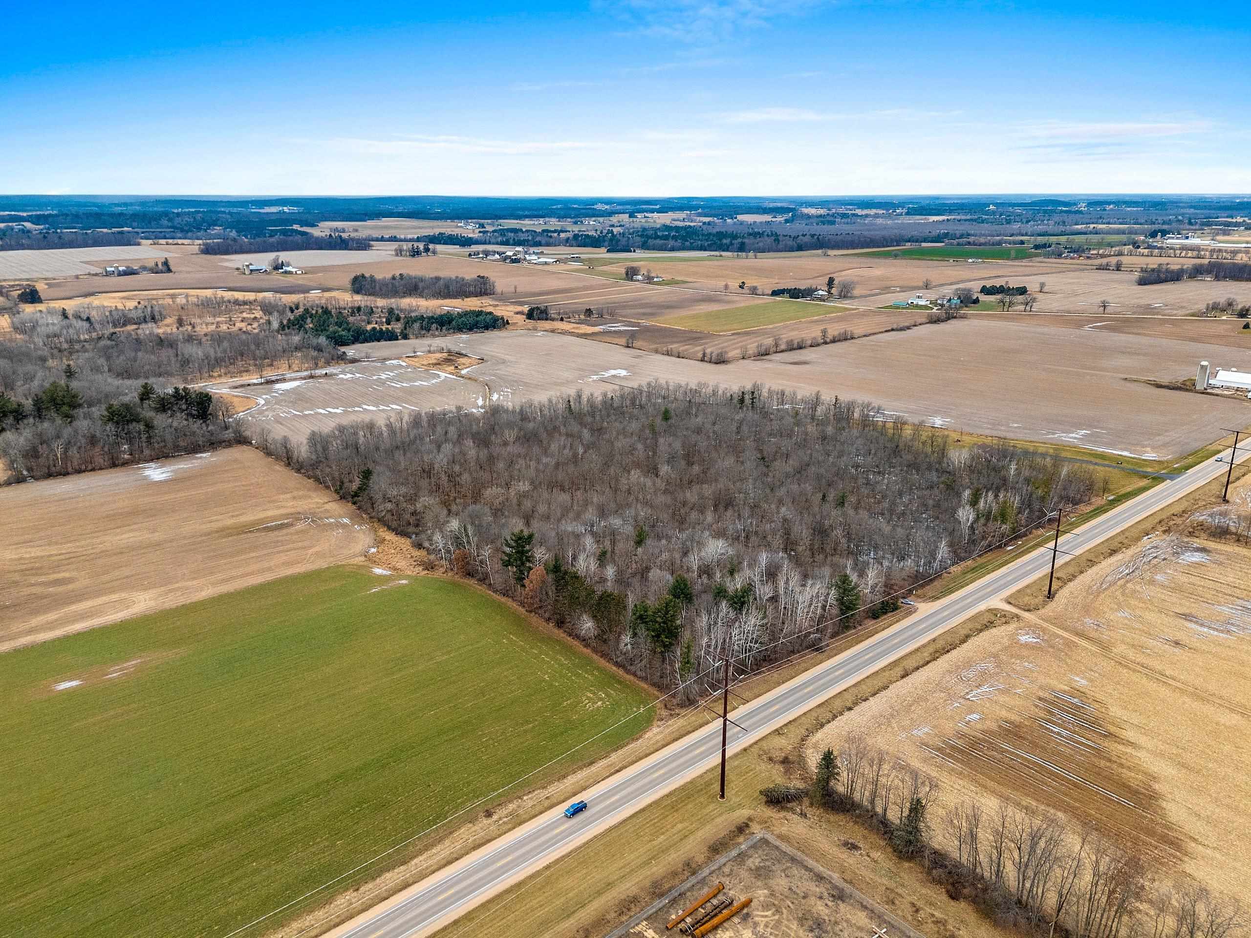 Shawano, Wisconsin 54166, United States, 3 Bedrooms Bedrooms, ,3 BathroomsBathrooms,Residential,Pending,29336