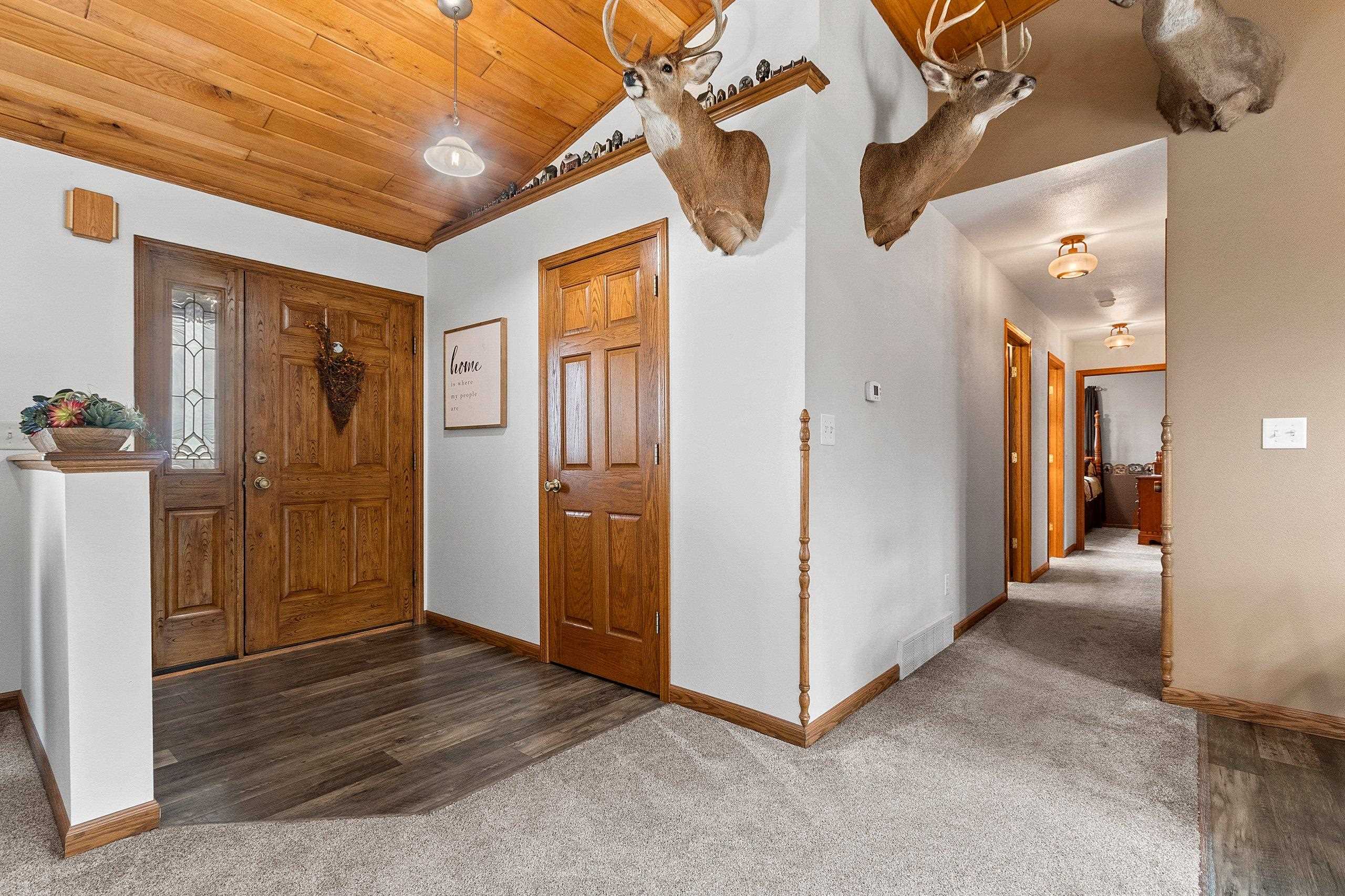 Shawano, Wisconsin 54166, United States, 3 Bedrooms Bedrooms, ,3 BathroomsBathrooms,Residential,Pending,29336