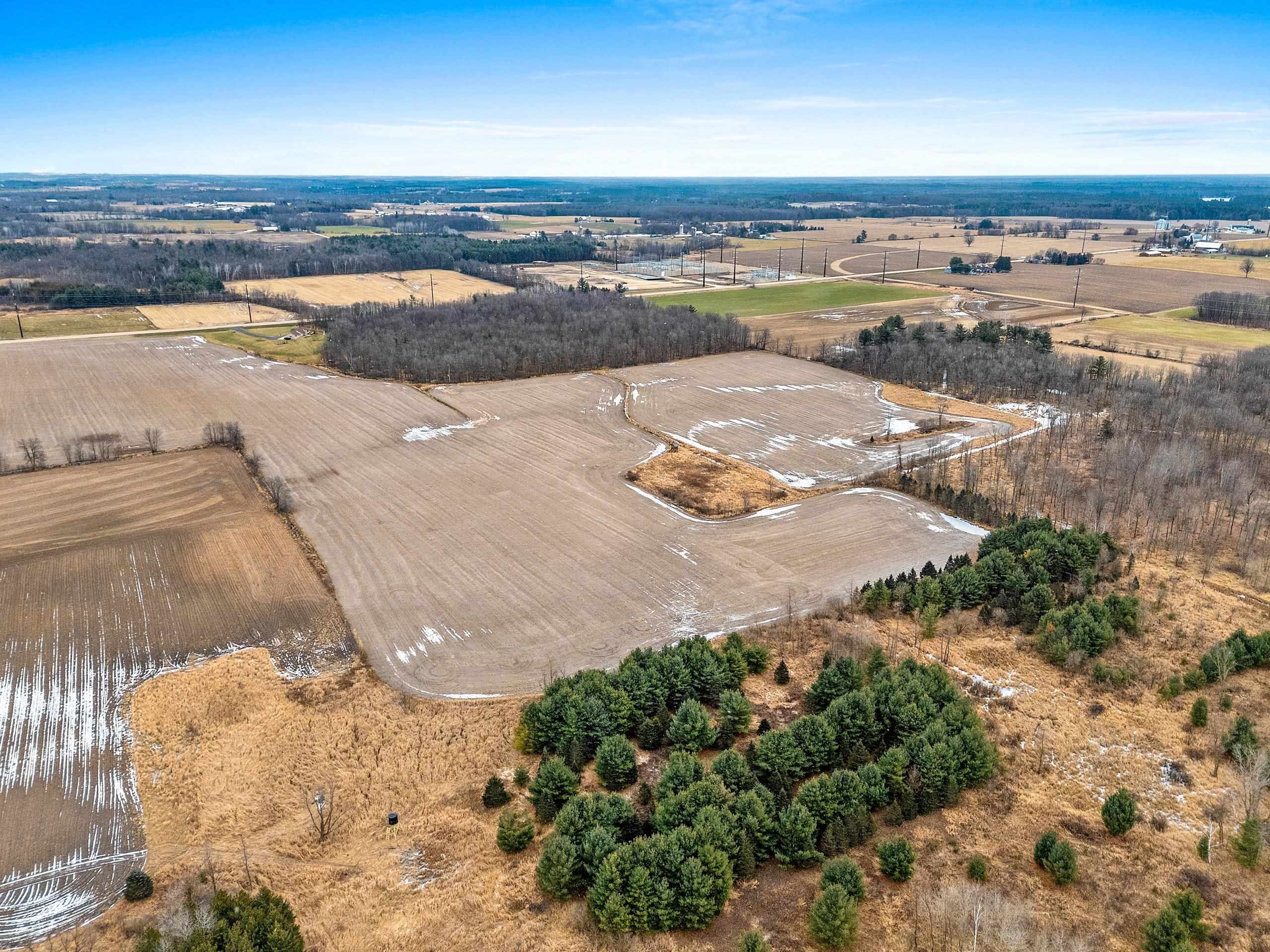 Shawano, Wisconsin 54166, United States, 3 Bedrooms Bedrooms, ,3 BathroomsBathrooms,Residential,Pending,29336