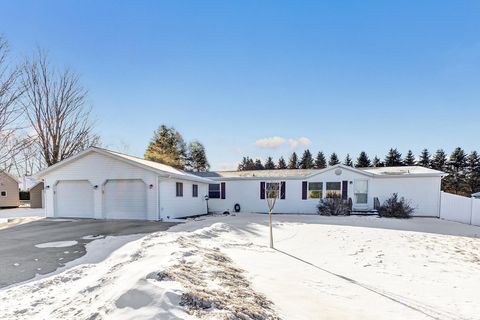 Photo of 510 MAIN Street, CASCO, WI 54205 (MLS # 50320128)