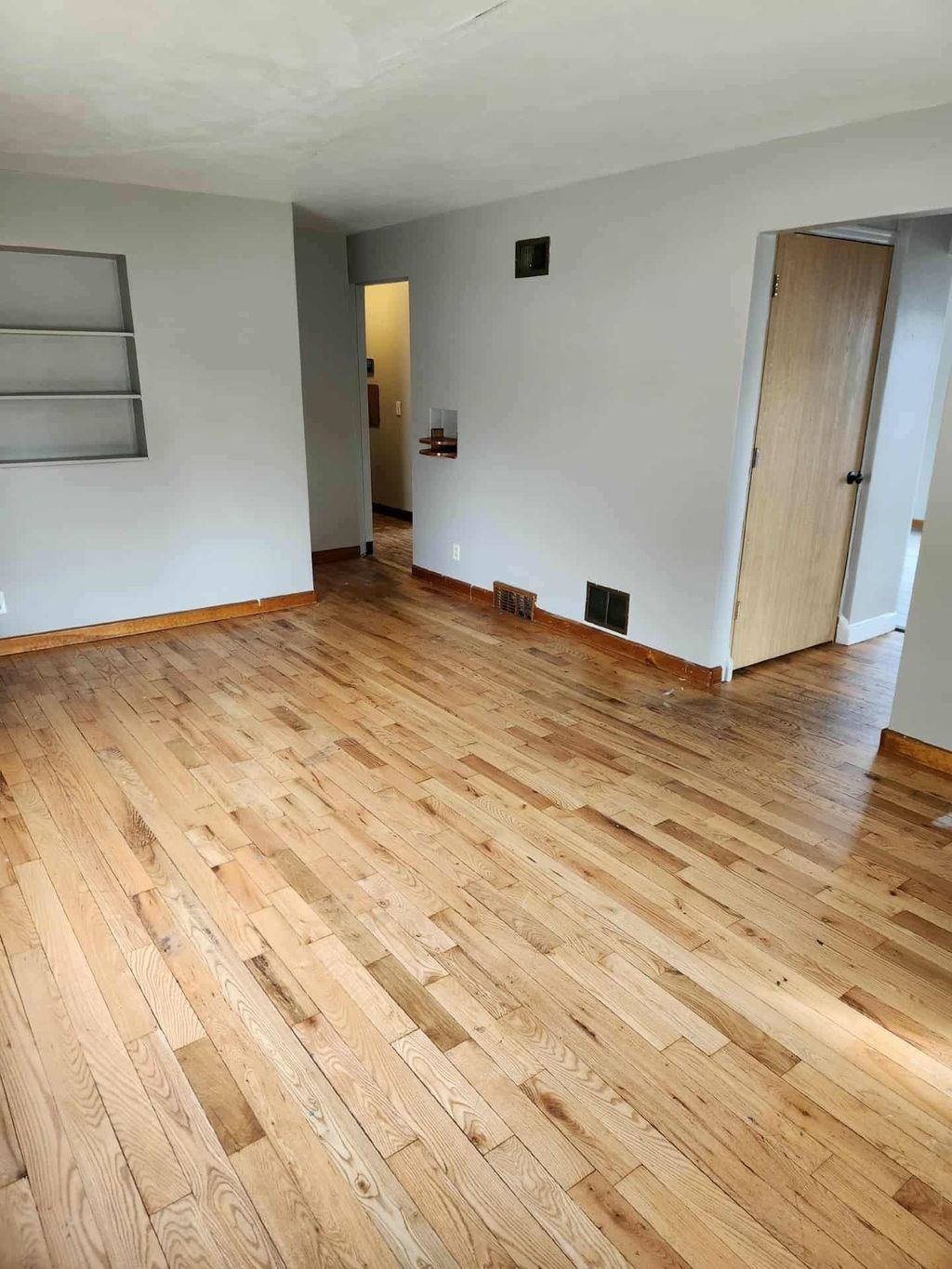 Photo of 716 W BELL Avenue, APPLETON, WI 54914 (MLS # 50316715)