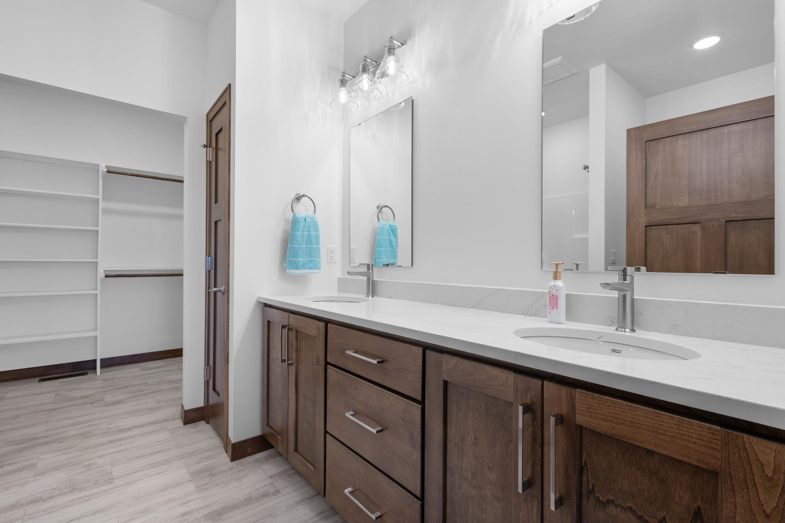 Luxemburg, Wisconsin 54217, United States, 3 Bedrooms Bedrooms, ,2 BathroomsBathrooms,Residential,Active,1099