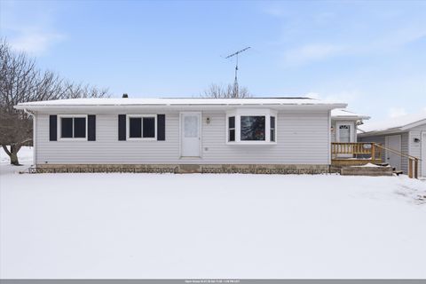 Photo of N5516 HILLSIDE Drive, WILD ROSE, WI 54984 (MLS # 50321684)