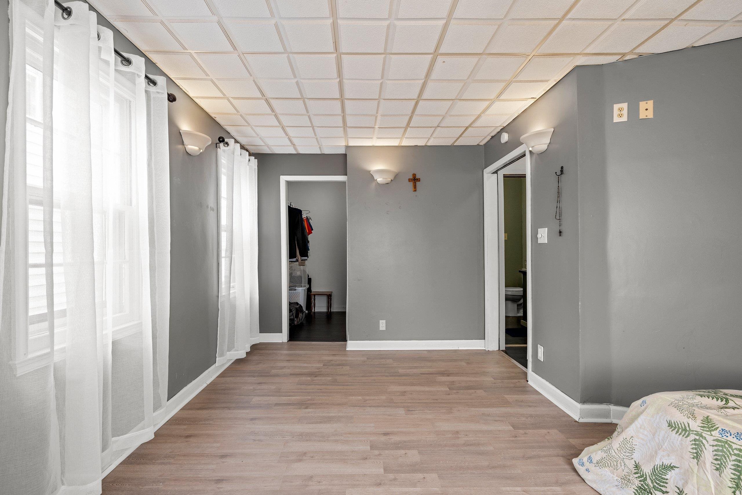 Two Rivers, Wisconsin 54241, United States, 2 Bedrooms Bedrooms, ,1 BathroomBathrooms,Residential,Pending,134026