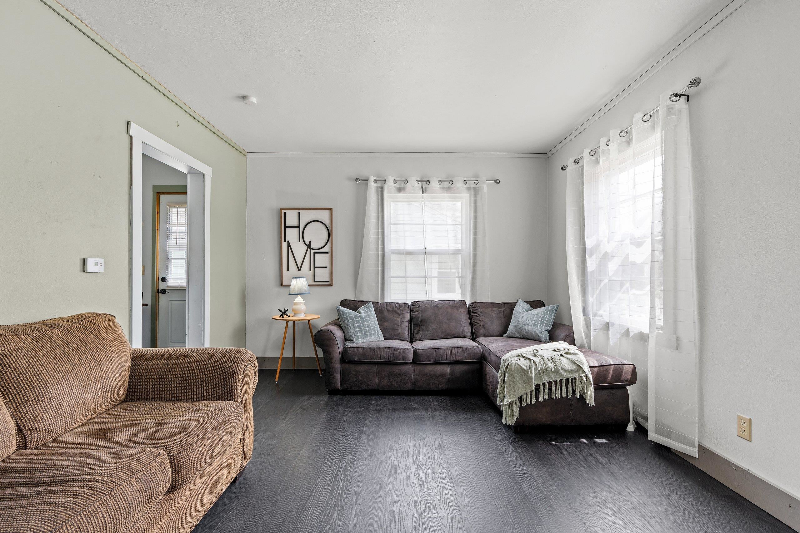 Two Rivers, Wisconsin 54241, United States, 2 Bedrooms Bedrooms, ,1 BathroomBathrooms,Residential,Pending,134026