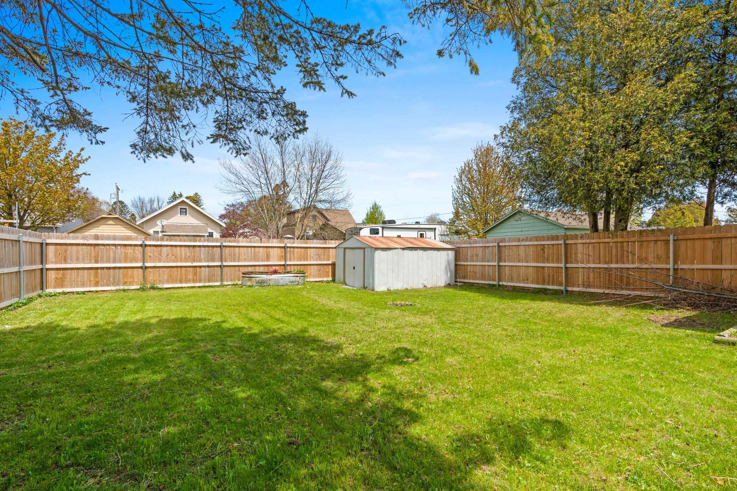 Two Rivers, Wisconsin 54241, United States, 2 Bedrooms Bedrooms, ,1 BathroomBathrooms,Residential,Pending,134026