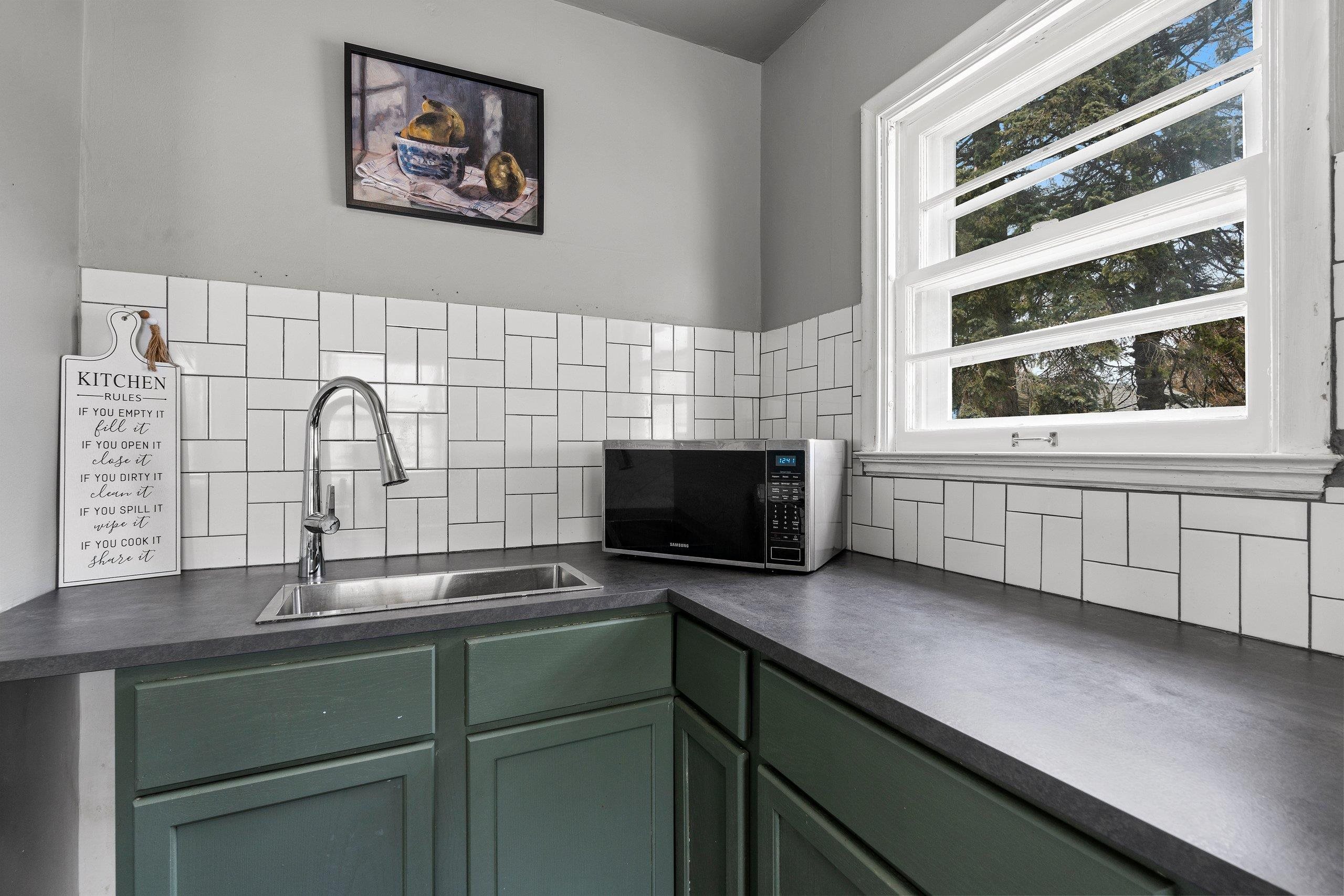 Two Rivers, Wisconsin 54241, United States, 2 Bedrooms Bedrooms, ,1 BathroomBathrooms,Residential,Pending,134026