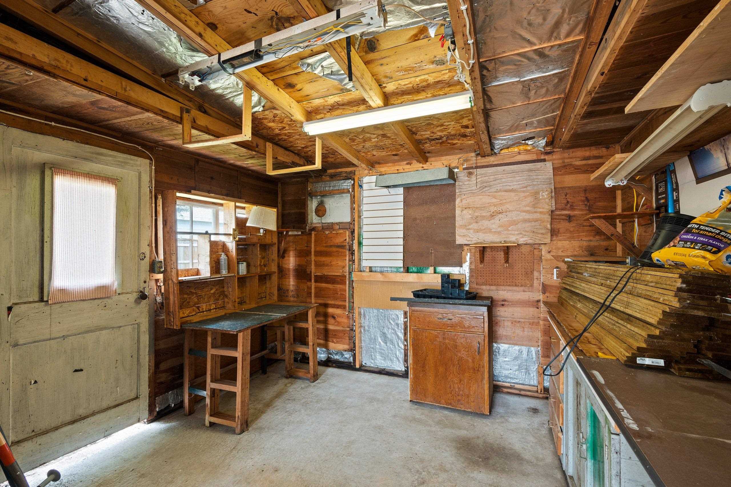 Two Rivers, Wisconsin 54241, United States, 2 Bedrooms Bedrooms, ,1 BathroomBathrooms,Residential,Pending,134026