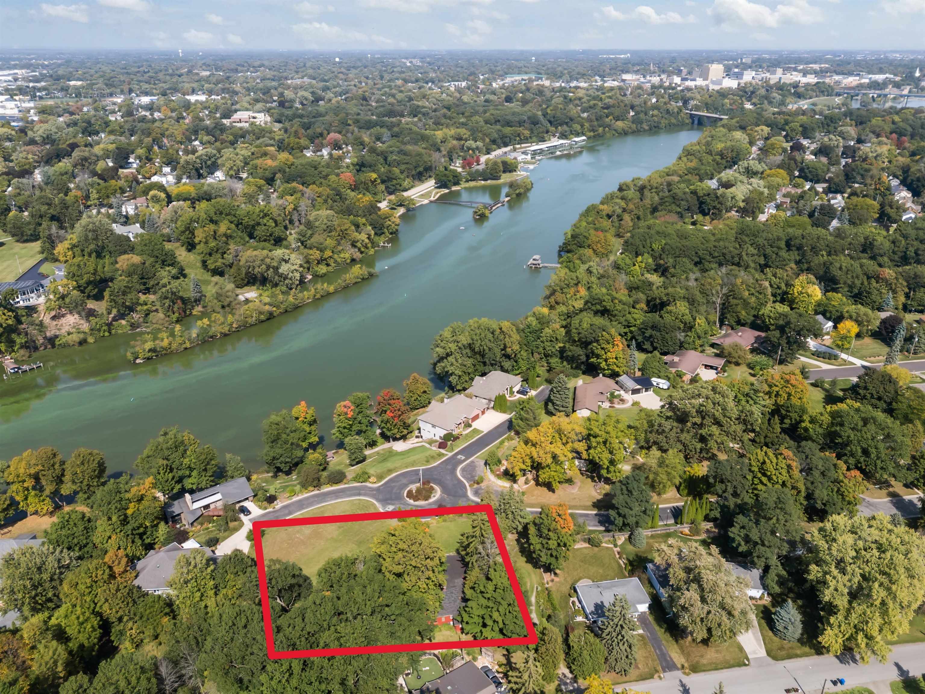 Appleton, Wisconsin 54915, United States, 3 Bedrooms Bedrooms, ,1 BathroomBathrooms,Residential,Active,219311