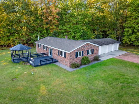 Photo of 3597 N CTY RD J, TIGERTON, WI 54486 (MLS # 50315991)