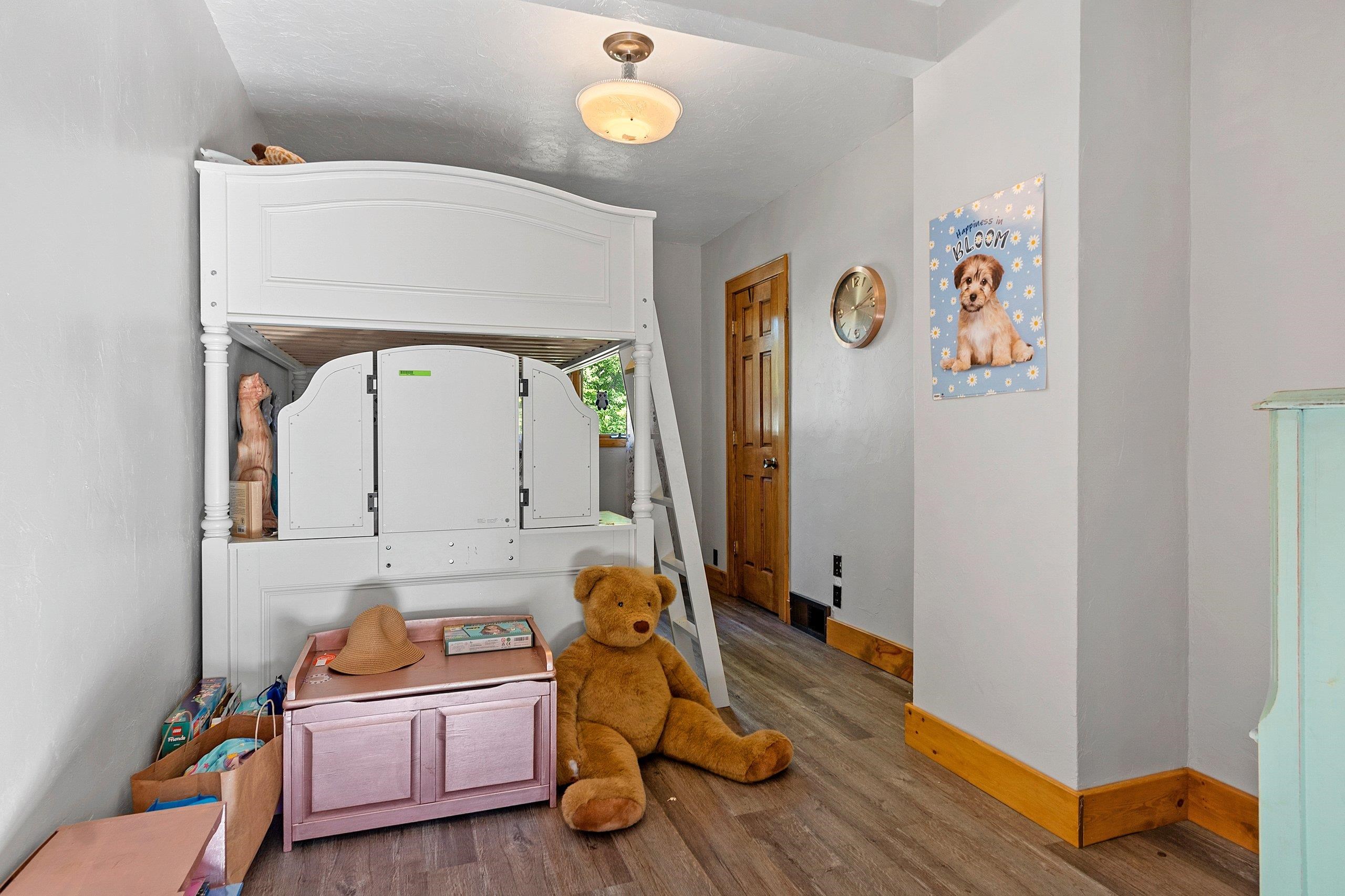 Embarrass, Wisconsin 54933, United States, 3 Bedrooms Bedrooms, ,3 BathroomsBathrooms,Residential,Active,225142