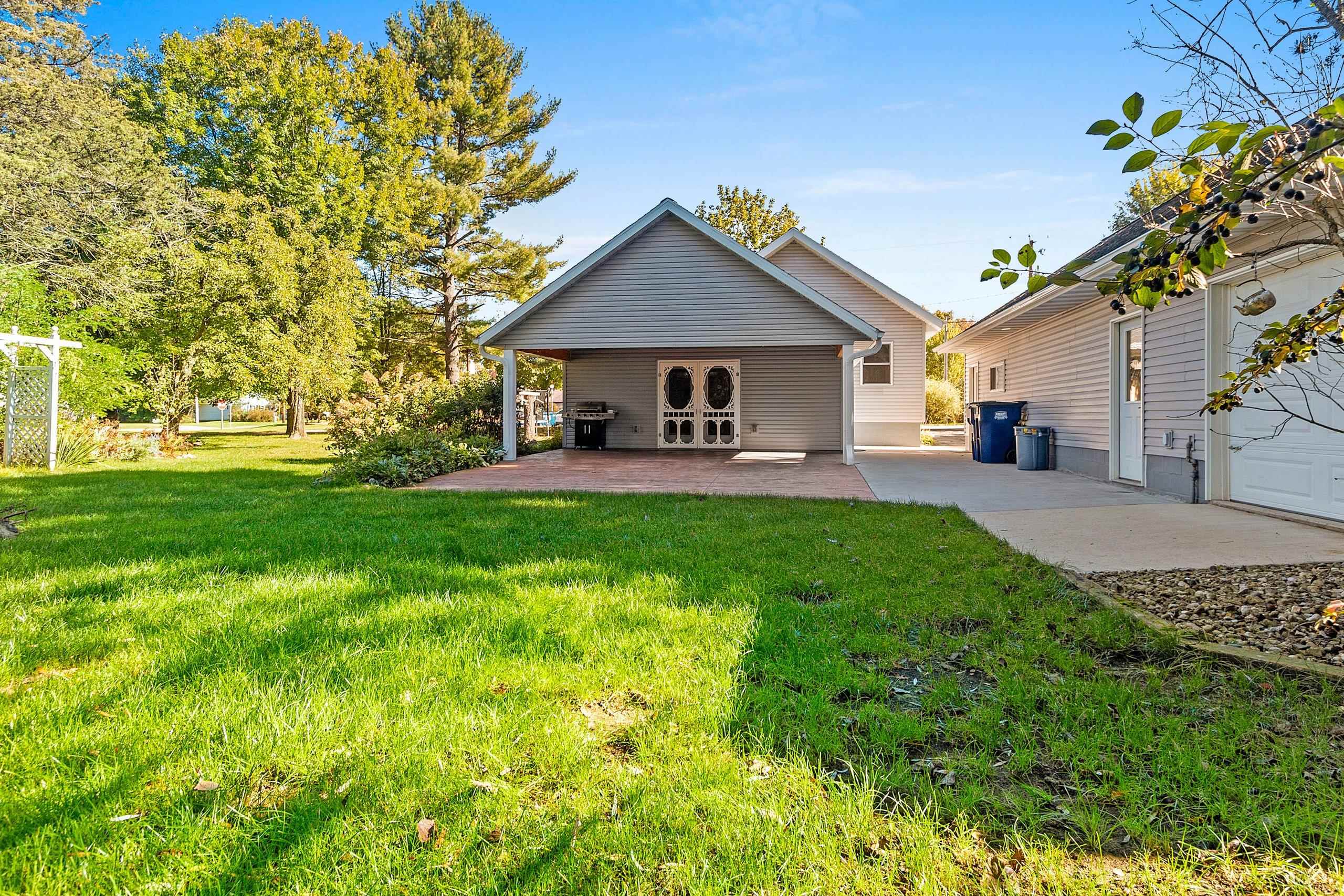 Embarrass, Wisconsin 54933, United States, 3 Bedrooms Bedrooms, ,3 BathroomsBathrooms,Residential,Active,225142