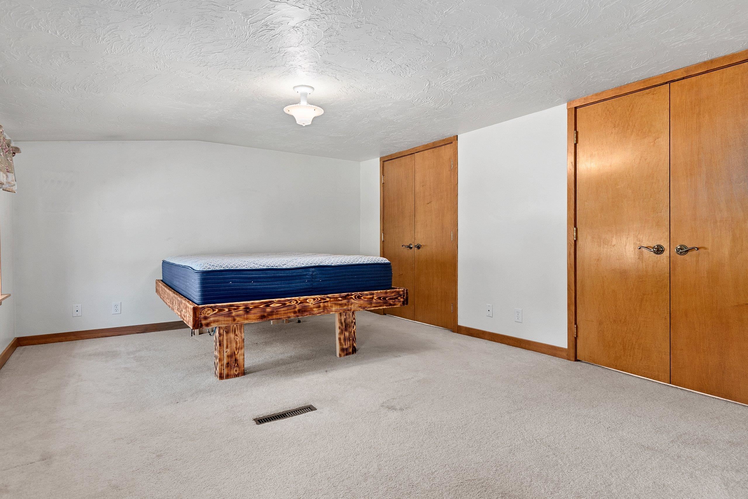 Embarrass, Wisconsin 54933, United States, 3 Bedrooms Bedrooms, ,3 BathroomsBathrooms,Residential,Active,225142