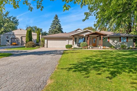 Photo of W2588 SIEVERT Road, SEYMOUR, WI 54165 (MLS # 50316095)