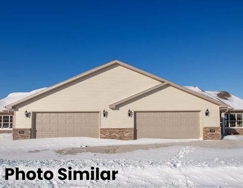Photo of 316 TWILIGHT Trail, FOND DU LAC, WI 54937 (MLS # 50307510)