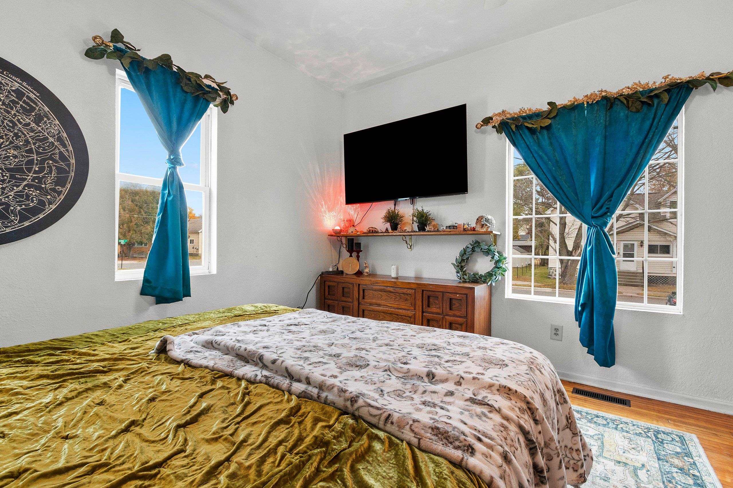 Marinette, Wisconsin 54143, United States, 2 Bedrooms Bedrooms, ,1 BathroomBathrooms,Residential,Active,240027