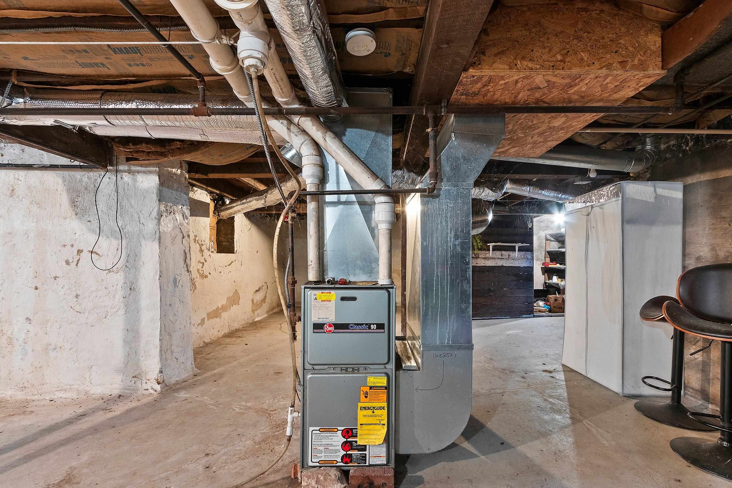 Marinette, Wisconsin 54143, United States, 2 Bedrooms Bedrooms, ,1 BathroomBathrooms,Residential,Active,240027