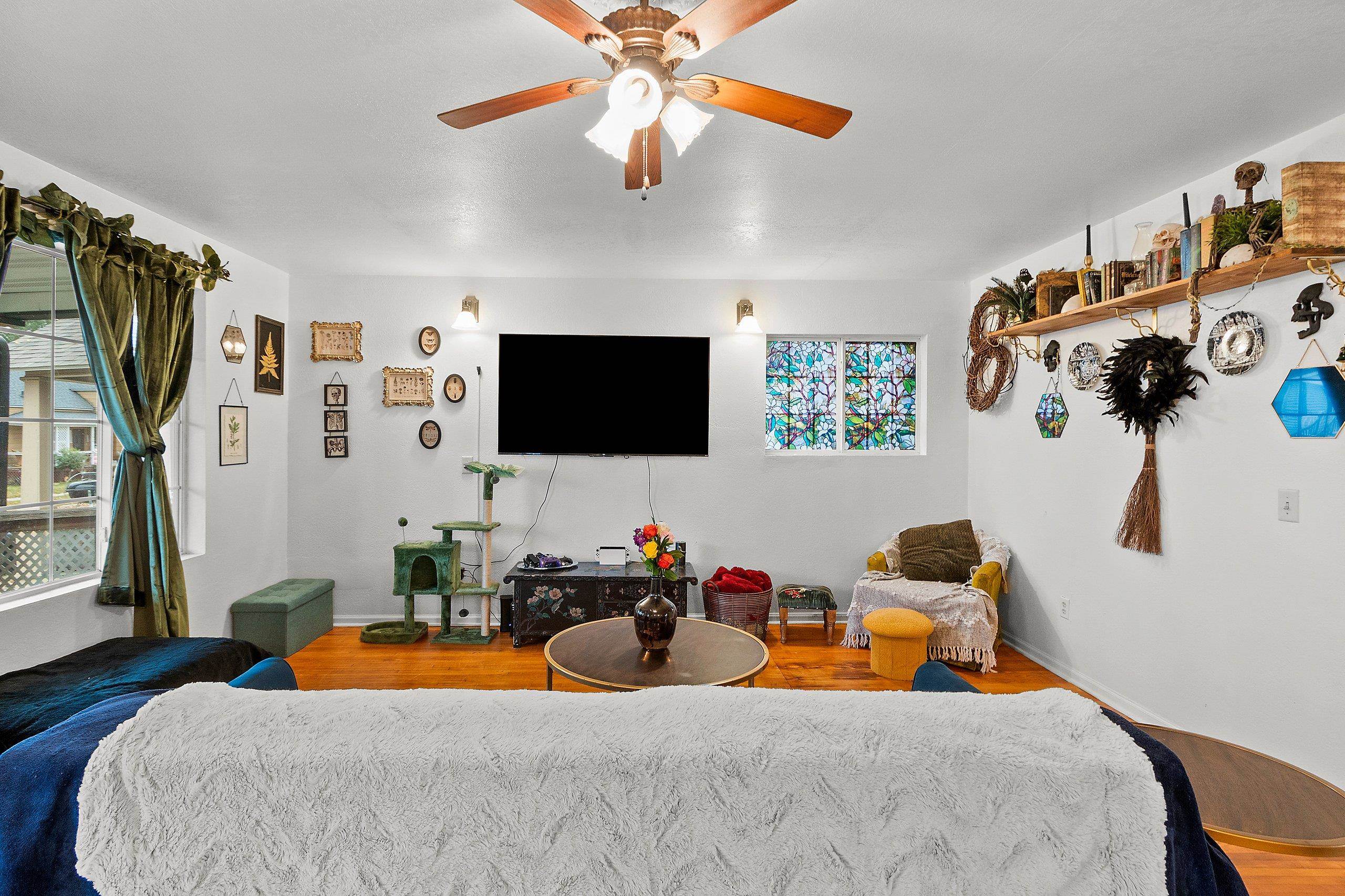 Marinette, Wisconsin 54143, United States, 2 Bedrooms Bedrooms, ,1 BathroomBathrooms,Residential,Active,240027