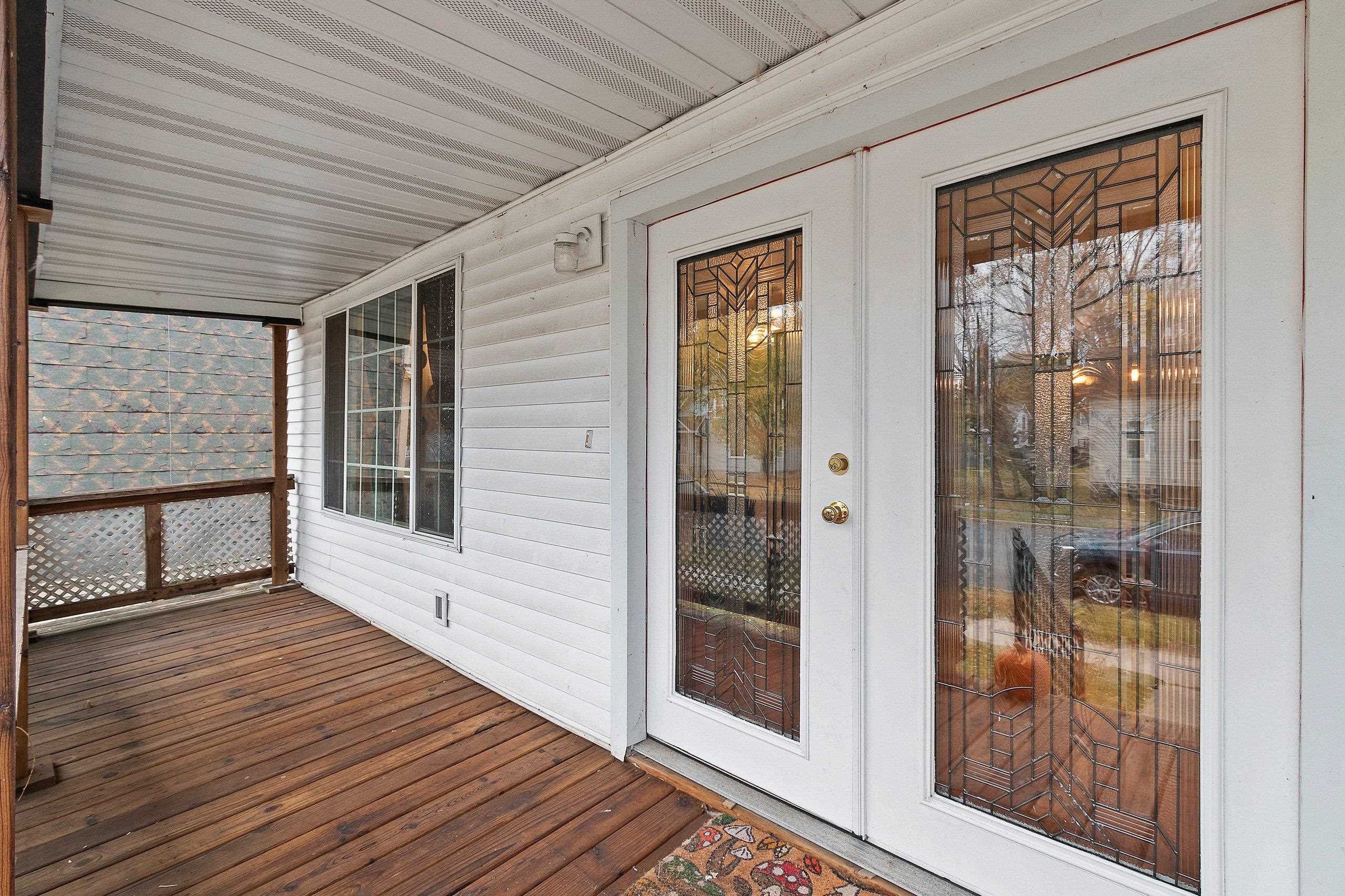 Marinette, Wisconsin 54143, United States, 2 Bedrooms Bedrooms, ,1 BathroomBathrooms,Residential,Active,240027