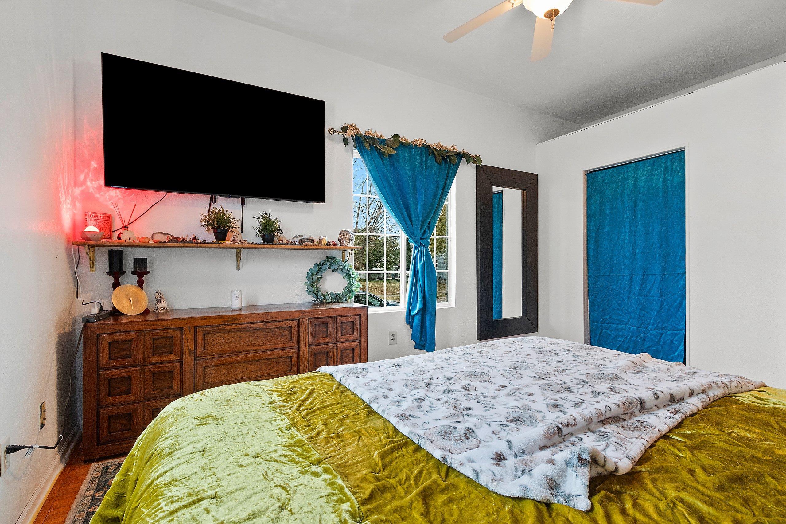 Marinette, Wisconsin 54143, United States, 2 Bedrooms Bedrooms, ,1 BathroomBathrooms,Residential,Active,240027