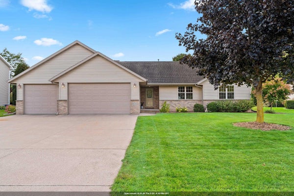 W5985 SWEET WILLIAM DR, APPLETON, WI 54915 - Image 4ba5f20261ccd9174d835964c628cef5/1248192314