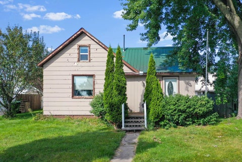 Photo of 324 N SIDNEY Street, KIMBERLY, WI 54136 (MLS # 50332552)