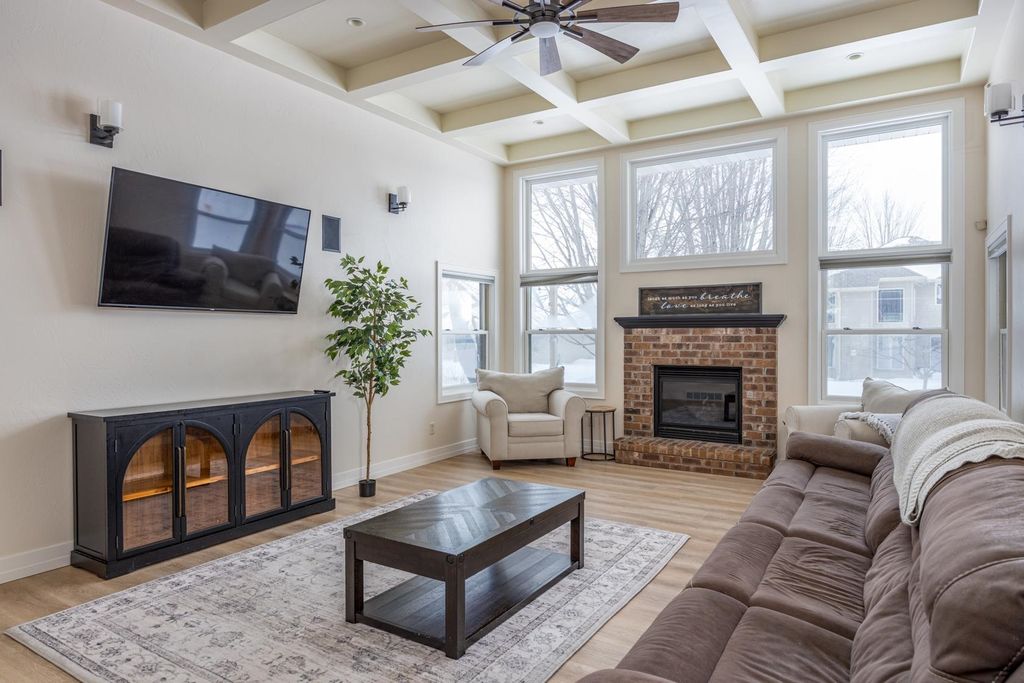 Photo of N7834 EDGEWATER Court, SHERWOOD, WI 54169 (MLS # 50322586)