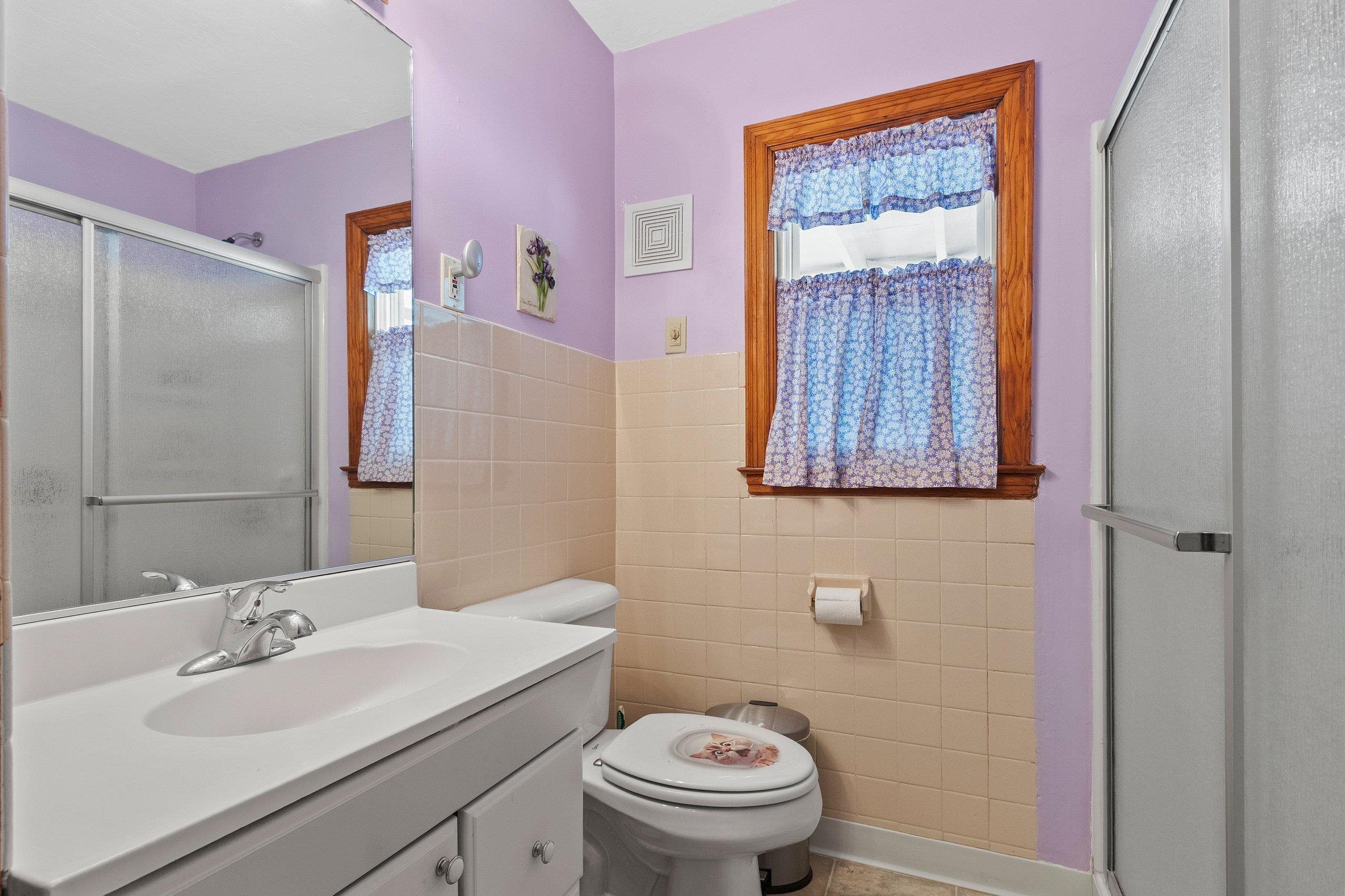 Shawano, Wisconsin 54166, United States, 4 Bedrooms Bedrooms, ,2 BathroomsBathrooms,Residential,Active,198370