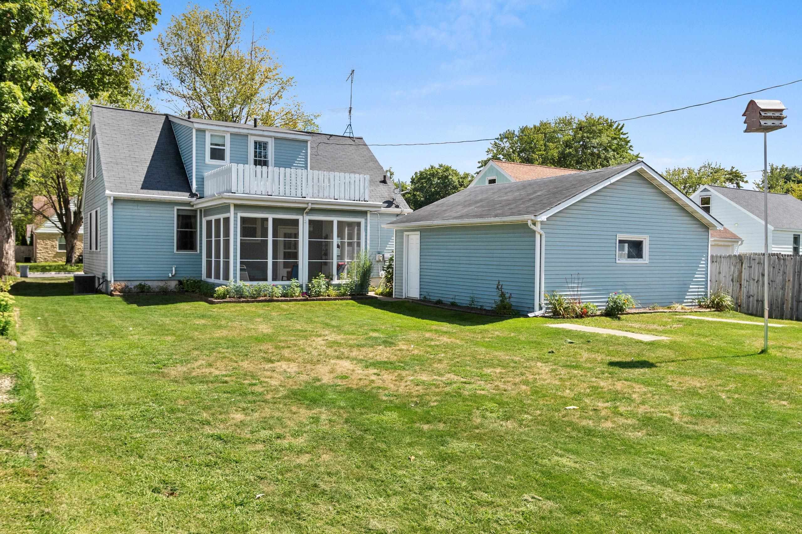 Shawano, Wisconsin 54166, United States, 4 Bedrooms Bedrooms, ,2 BathroomsBathrooms,Residential,Active,198370