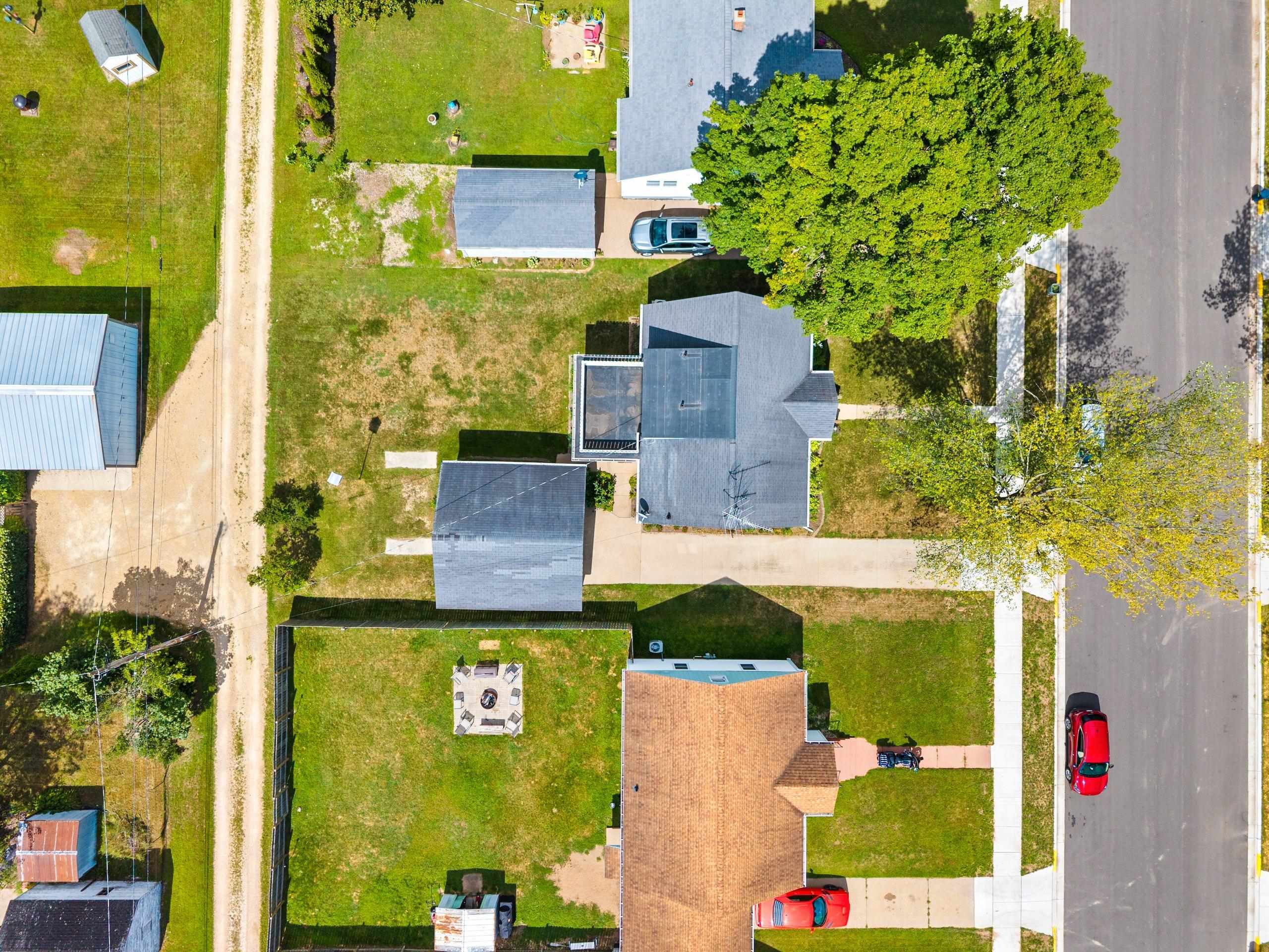 Shawano, Wisconsin 54166, United States, 4 Bedrooms Bedrooms, ,2 BathroomsBathrooms,Residential,Active,198370