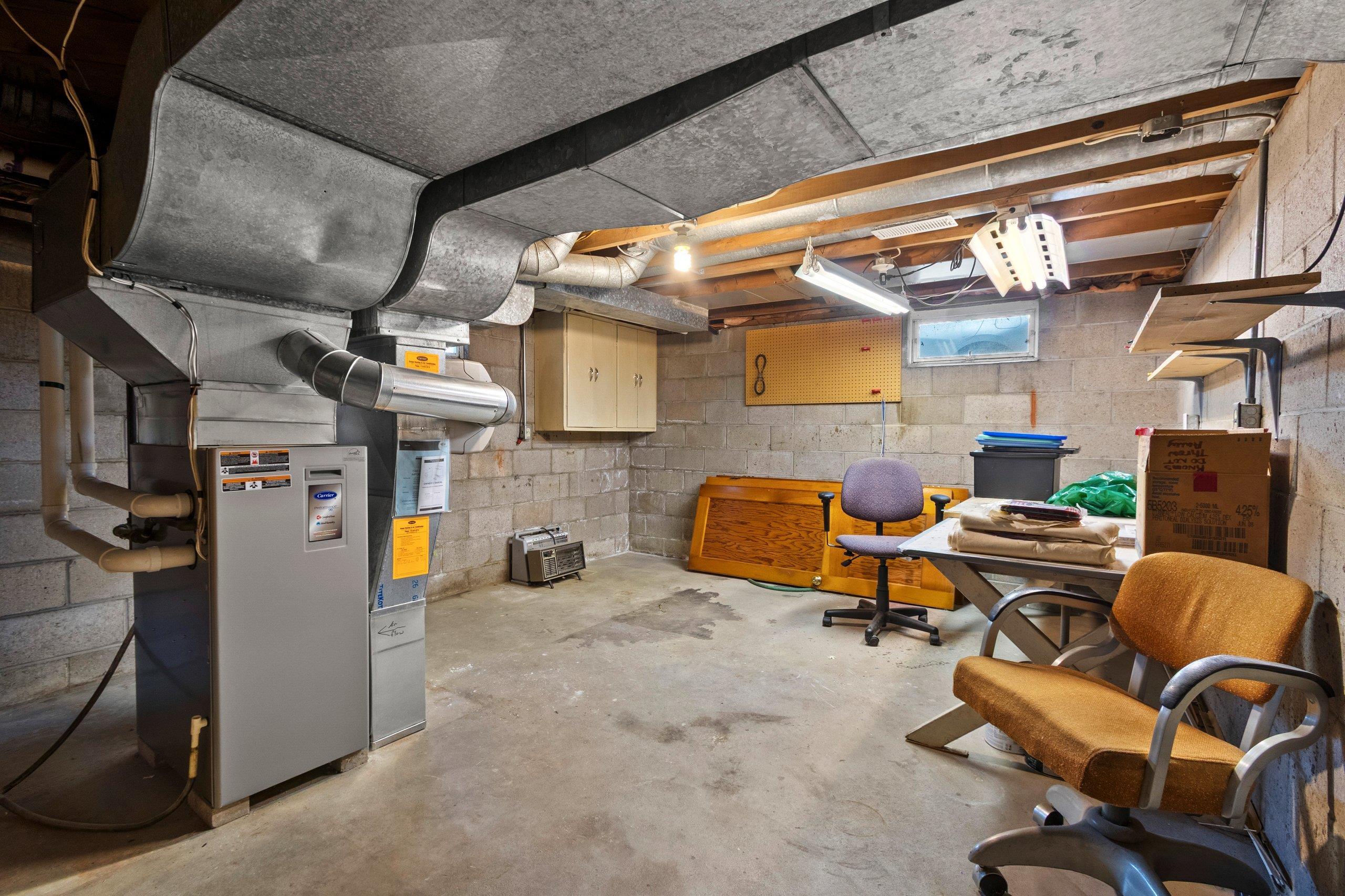 Shawano, Wisconsin 54166, United States, 4 Bedrooms Bedrooms, ,2 BathroomsBathrooms,Residential,Active,198370